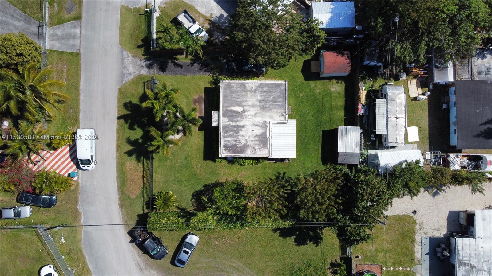 14810 Fillmore Ln, Homestead, Florida 33033, 2 Bedrooms Bedrooms, 7 Rooms Rooms,1 BathroomBathrooms,Residential,For Sale,14810 Fillmore Ln,A11530581
