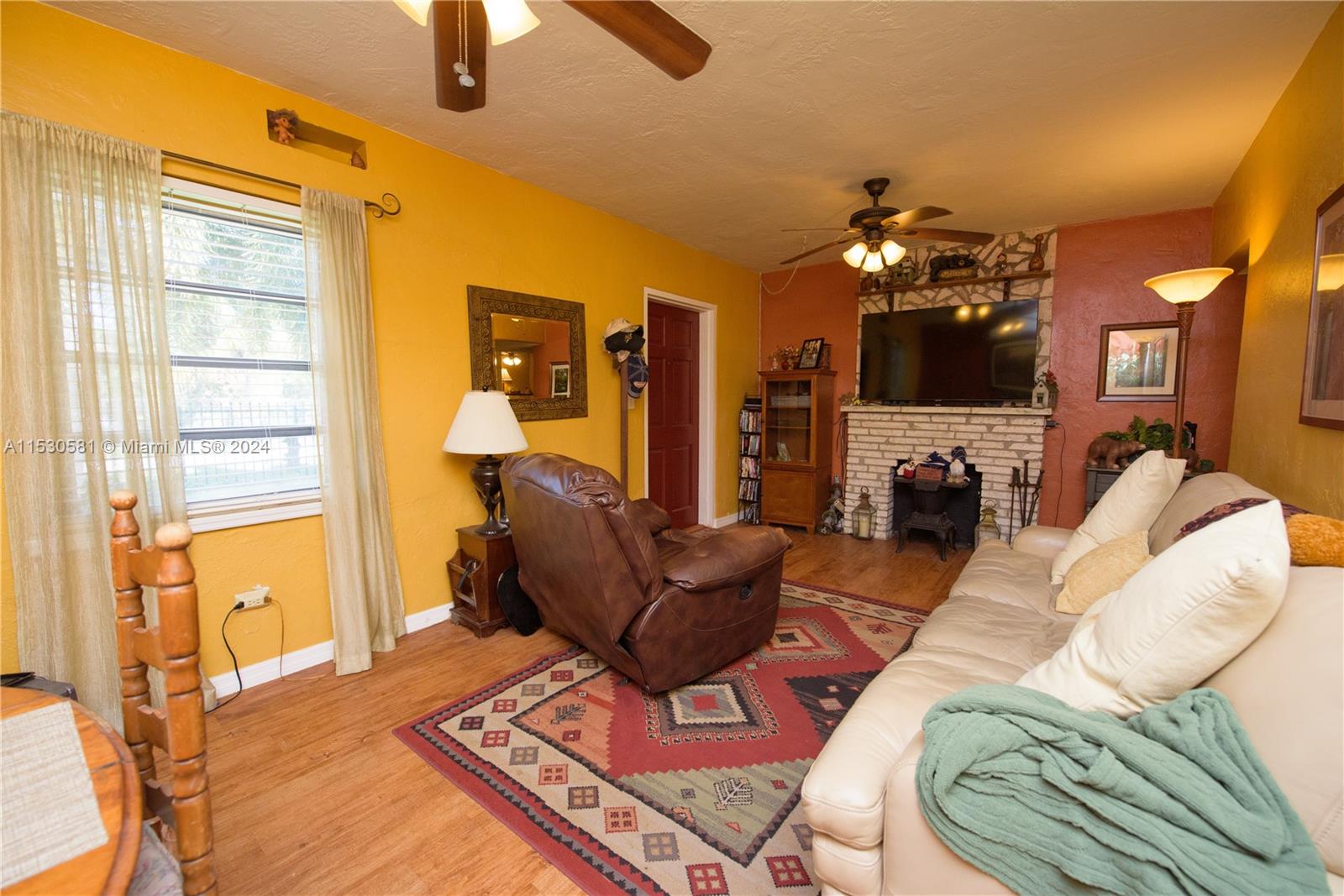 14810 Fillmore Ln, Homestead, Florida 33033, 2 Bedrooms Bedrooms, 7 Rooms Rooms,1 BathroomBathrooms,Residential,For Sale,14810 Fillmore Ln,A11530581