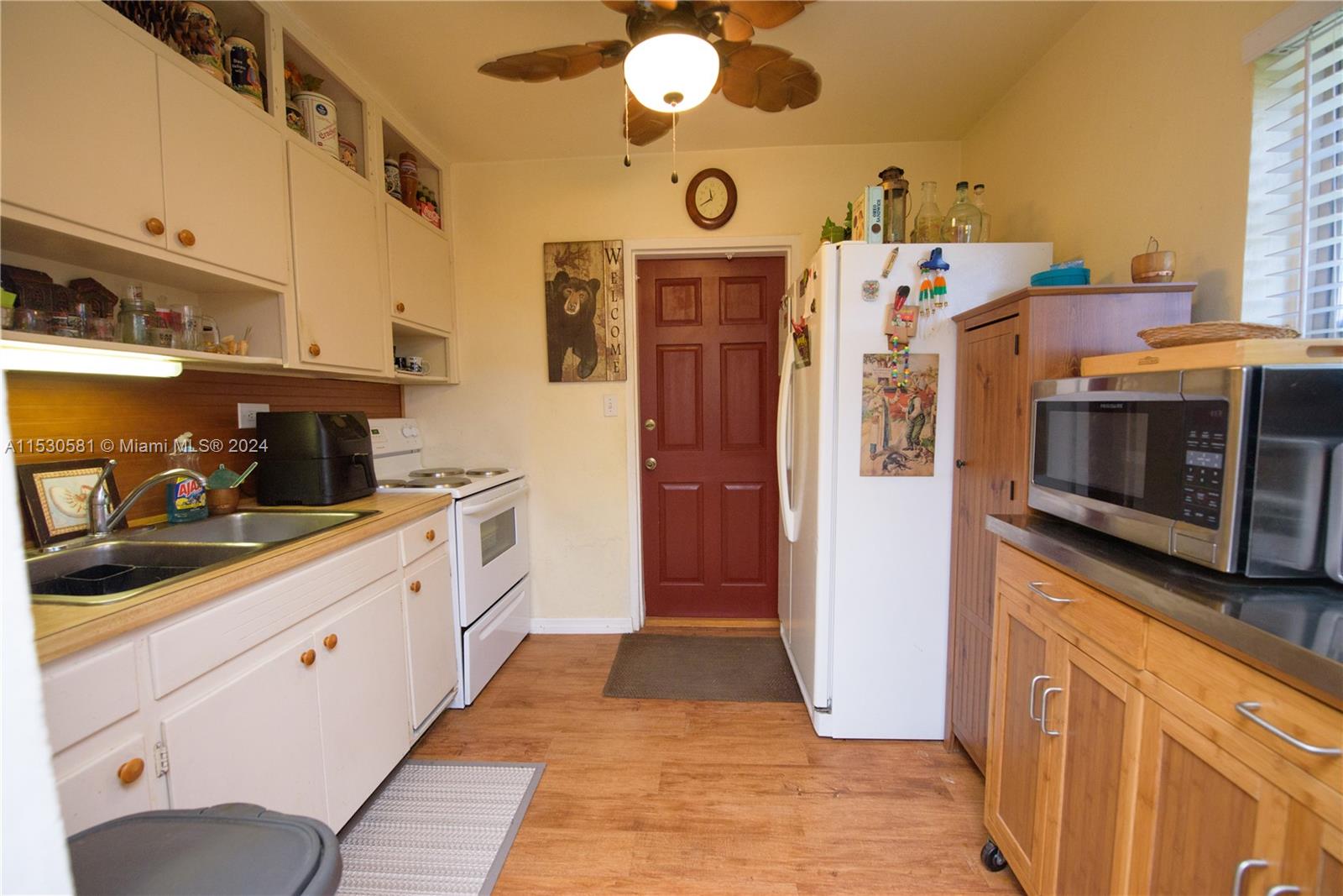 14810 Fillmore Ln, Homestead, Florida 33033, 2 Bedrooms Bedrooms, 7 Rooms Rooms,1 BathroomBathrooms,Residential,For Sale,14810 Fillmore Ln,A11530581