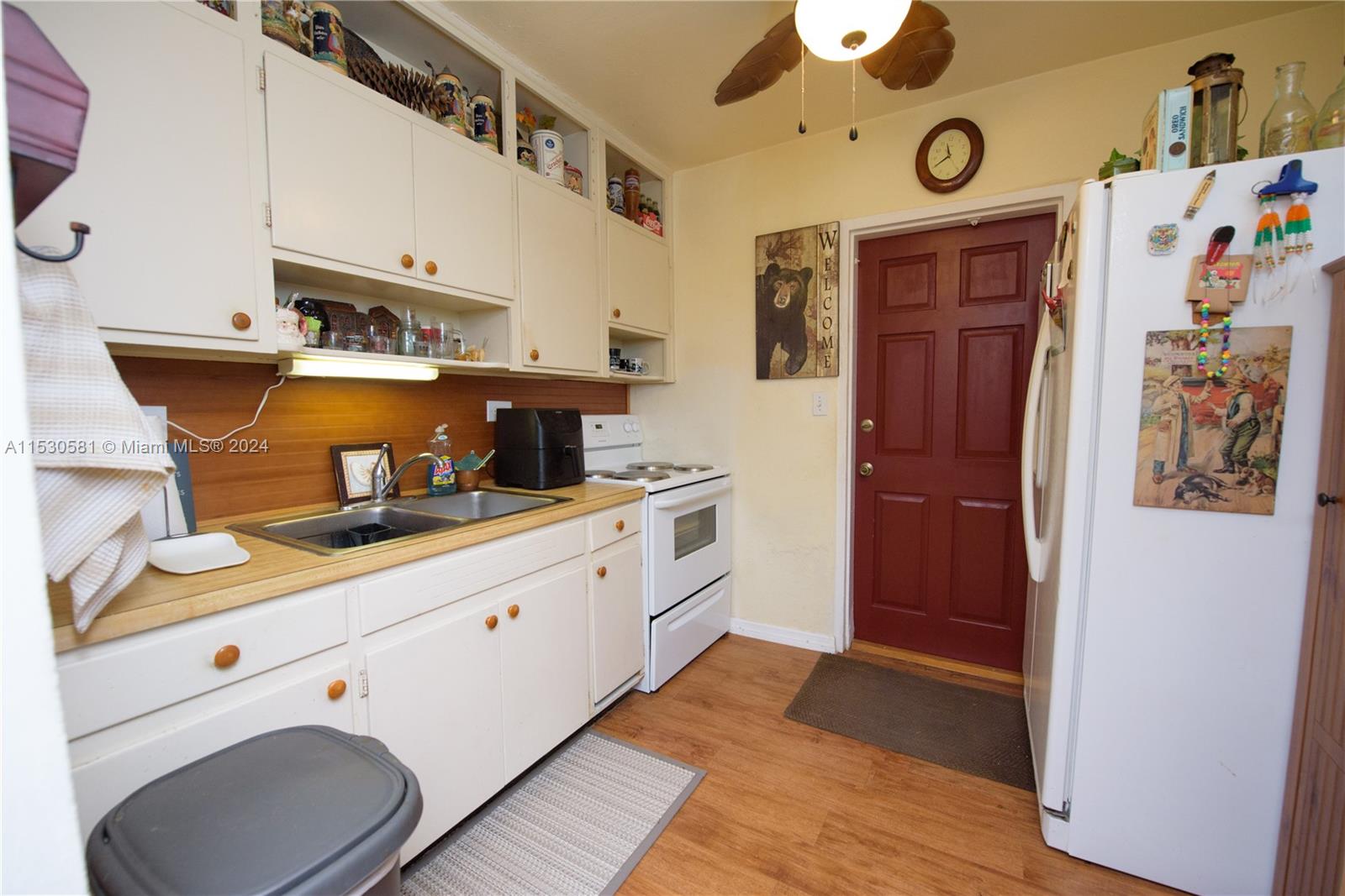 14810 Fillmore Ln, Homestead, Florida 33033, 2 Bedrooms Bedrooms, 7 Rooms Rooms,1 BathroomBathrooms,Residential,For Sale,14810 Fillmore Ln,A11530581