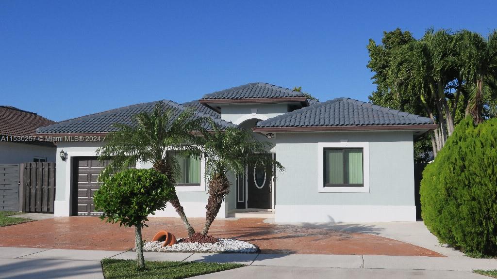 4550 SW 164th Ct, Miami, Florida 33185, 5 Bedrooms Bedrooms, 8 Rooms Rooms,2 BathroomsBathrooms,Residential,For Sale,4550 SW 164th Ct,A11530257