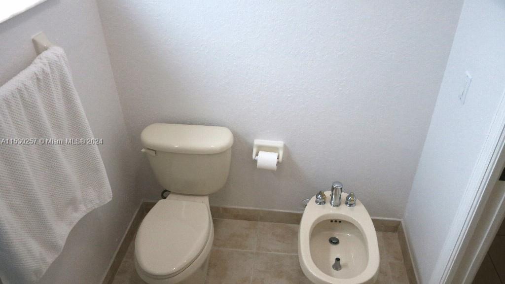 4550 SW 164th Ct, Miami, Florida 33185, 5 Bedrooms Bedrooms, 8 Rooms Rooms,2 BathroomsBathrooms,Residential,For Sale,4550 SW 164th Ct,A11530257