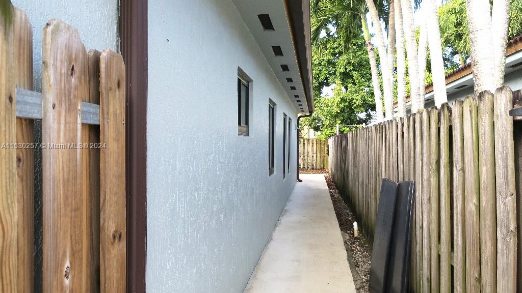 4550 SW 164th Ct, Miami, Florida 33185, 5 Bedrooms Bedrooms, 8 Rooms Rooms,2 BathroomsBathrooms,Residential,For Sale,4550 SW 164th Ct,A11530257