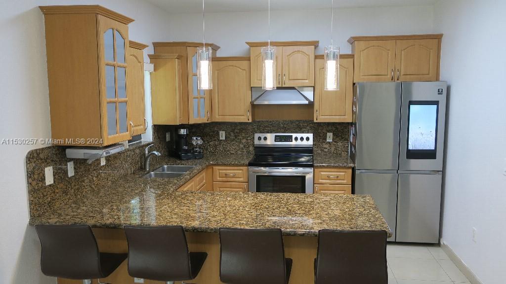 4550 SW 164th Ct, Miami, Florida 33185, 5 Bedrooms Bedrooms, 8 Rooms Rooms,2 BathroomsBathrooms,Residential,For Sale,4550 SW 164th Ct,A11530257