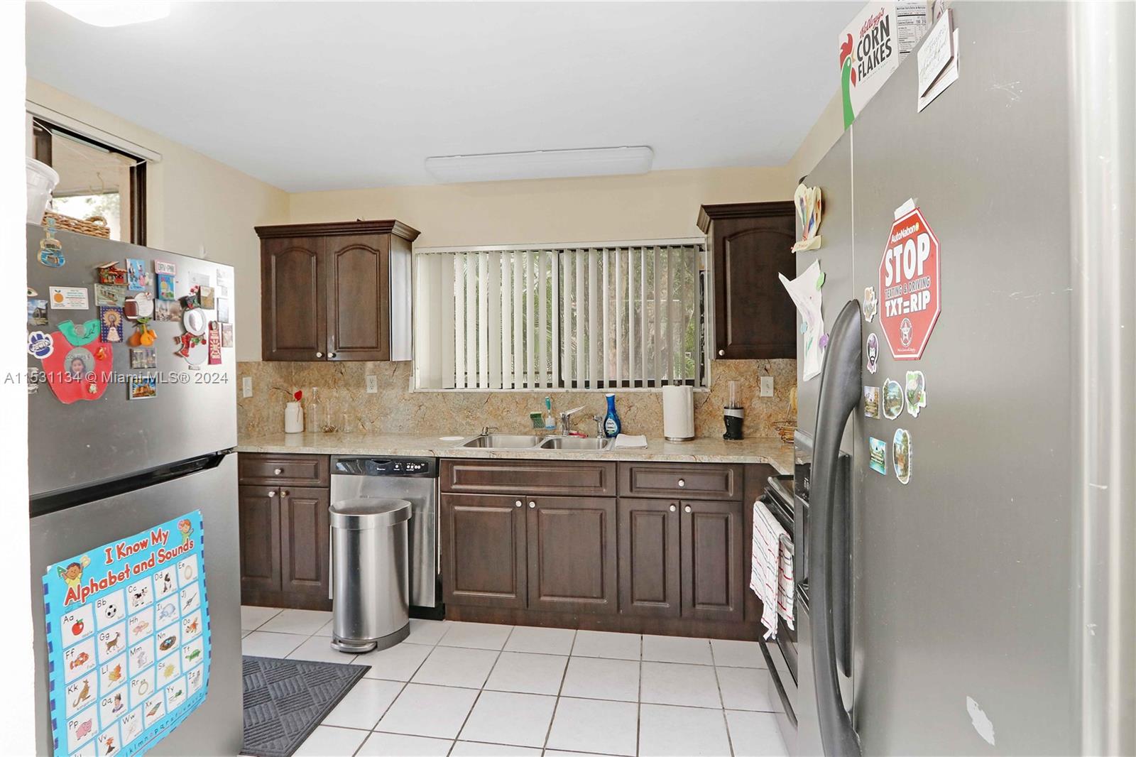 8211 NW 191st St 3-D, Hialeah, Florida 33015, 3 Bedrooms Bedrooms, ,2 BathroomsBathrooms,Residential,For Sale,8211 NW 191st St 3-D,A11531134
