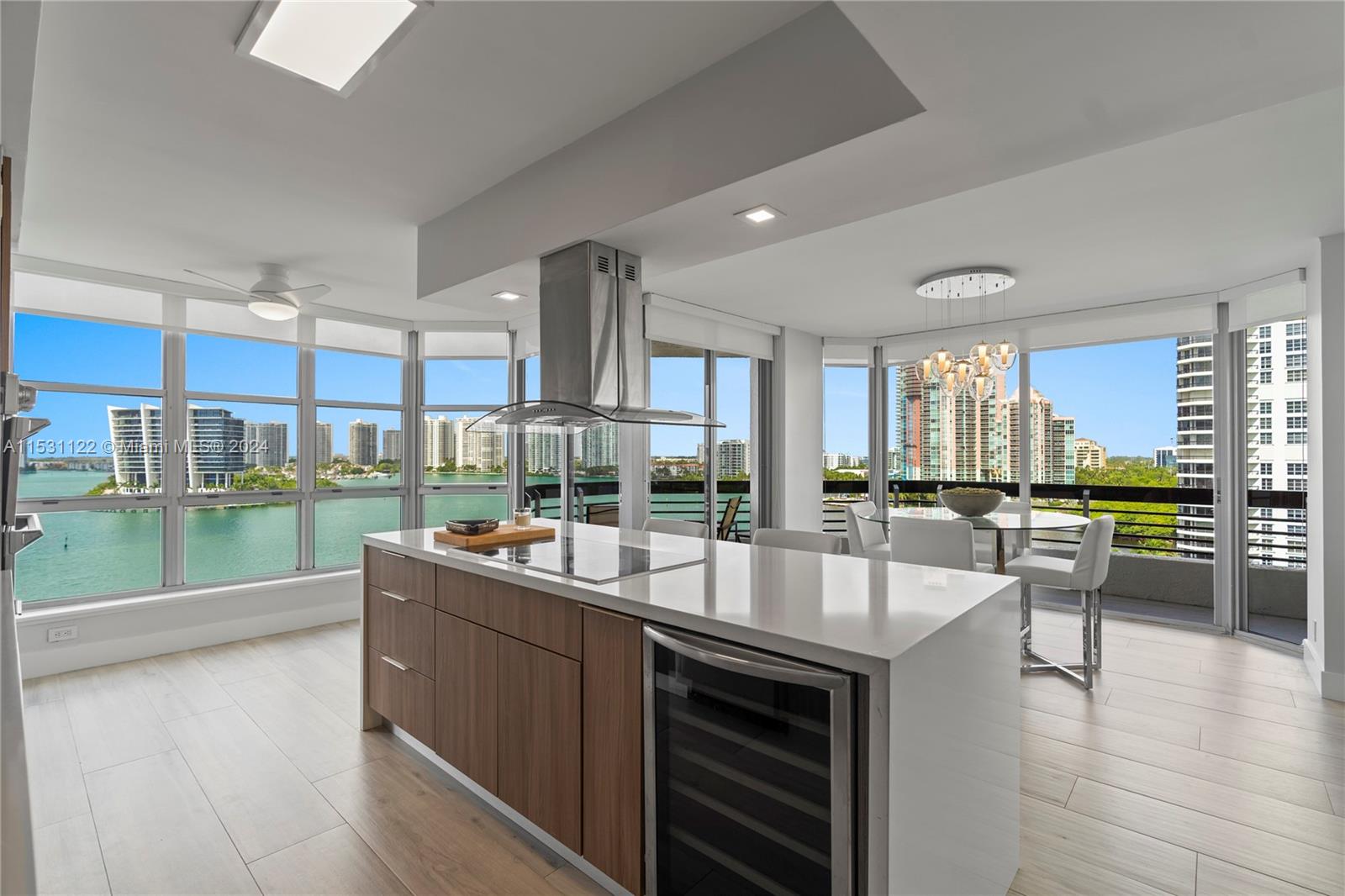 3600 Mystic Pointe Dr, Aventura, FL, 33180 United States, 2 Bedrooms Bedrooms, ,2 BathroomsBathrooms,Residential,For Sale,Mystic Pointe Dr,A11531122