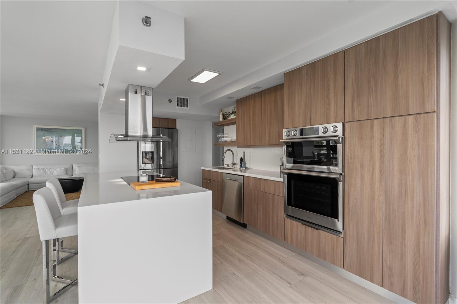 3600 Mystic Pointe Dr, Aventura, FL, 33180 United States, 2 Bedrooms Bedrooms, ,2 BathroomsBathrooms,Residential,For Sale,Mystic Pointe Dr,A11531122
