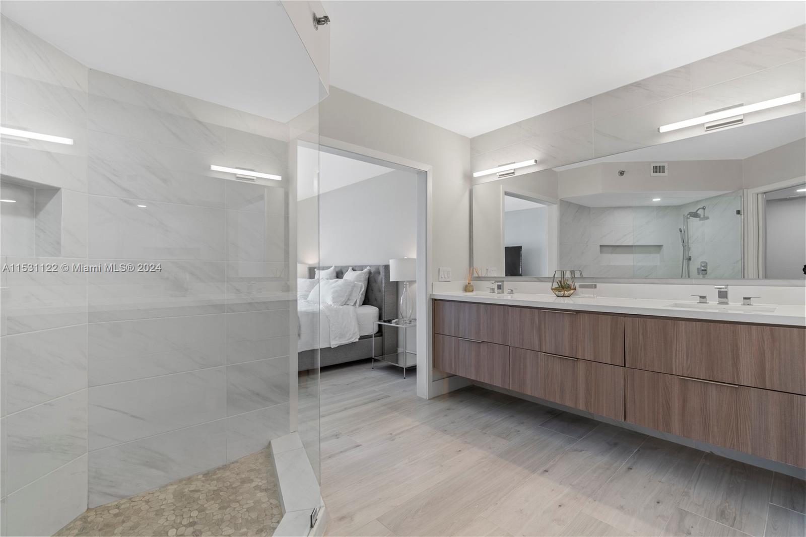 3600 Mystic Pointe Dr, Aventura, FL, 33180 United States, 2 Bedrooms Bedrooms, ,2 BathroomsBathrooms,Residential,For Sale,Mystic Pointe Dr,A11531122