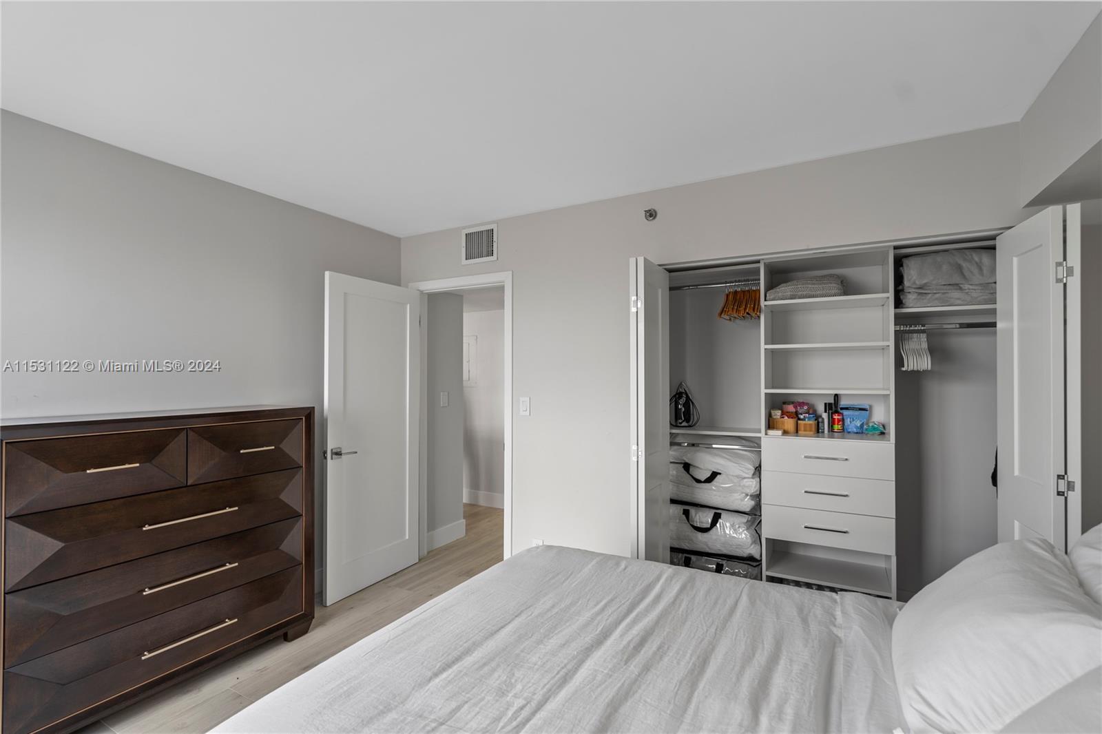 3600 Mystic Pointe Dr, Aventura, FL, 33180 United States, 2 Bedrooms Bedrooms, ,2 BathroomsBathrooms,Residential,For Sale,Mystic Pointe Dr,A11531122