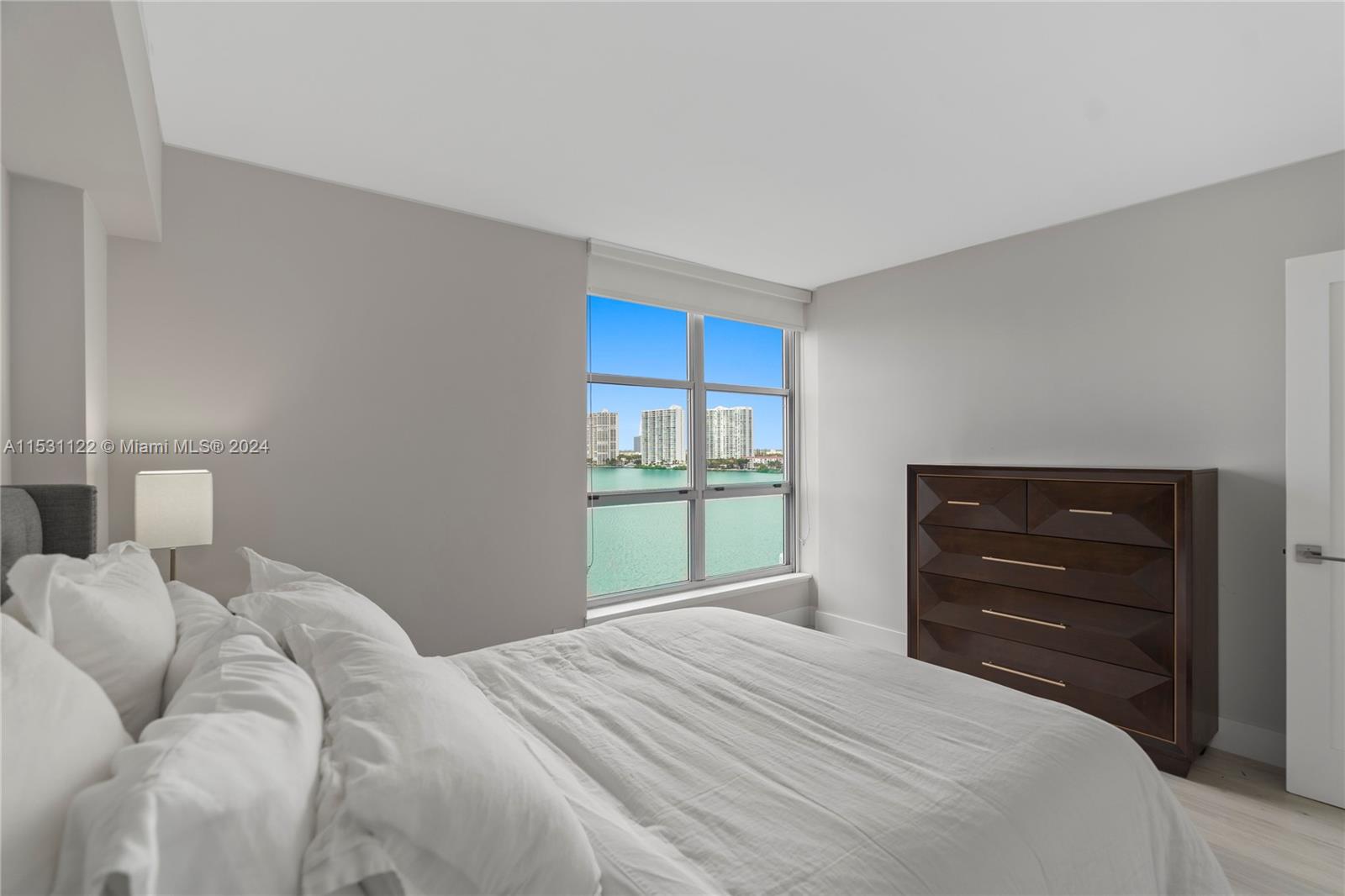 3600 Mystic Pointe Dr, Aventura, FL, 33180 United States, 2 Bedrooms Bedrooms, ,2 BathroomsBathrooms,Residential,For Sale,Mystic Pointe Dr,A11531122