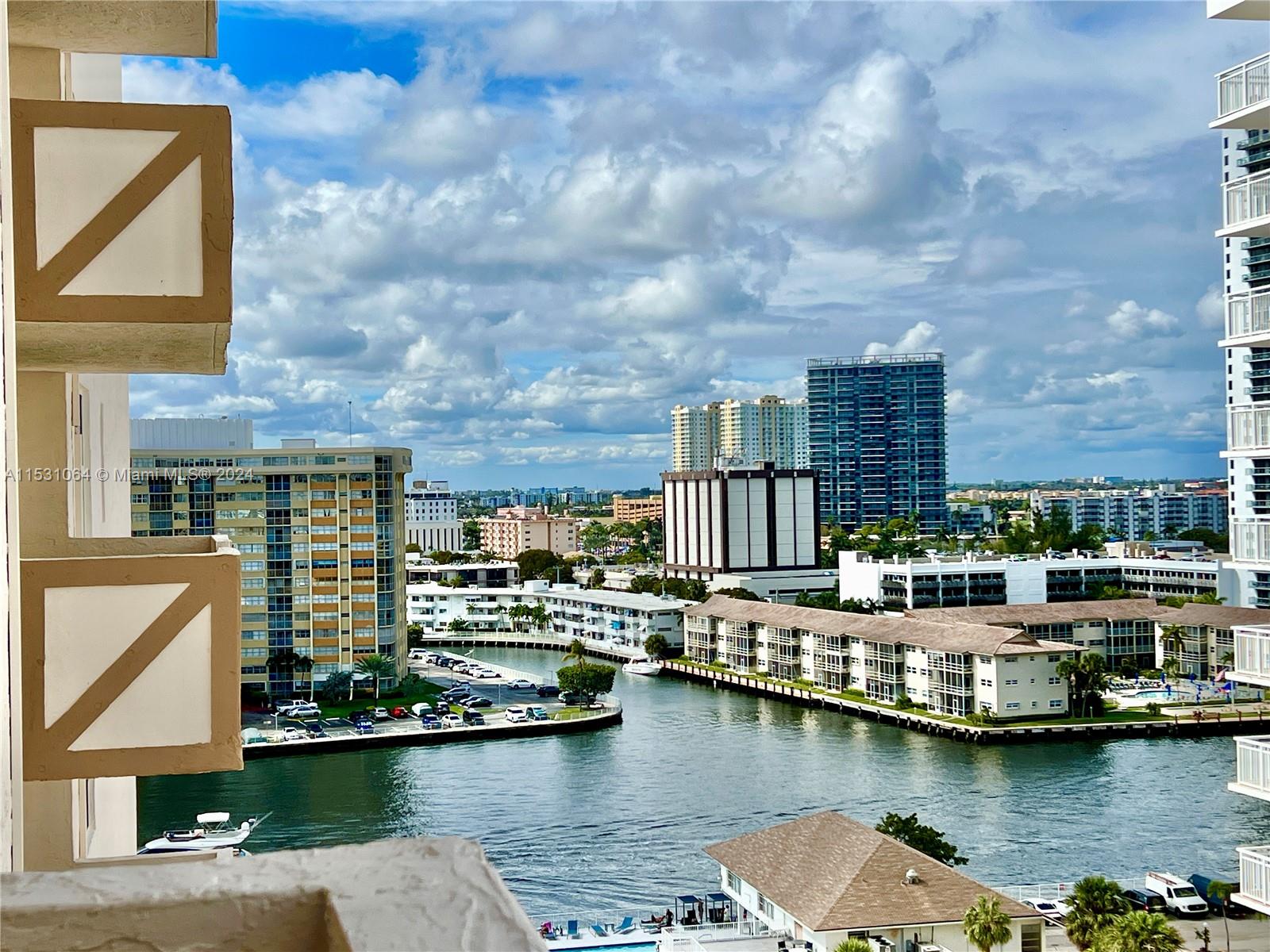 1865 S Ocean Dr 12C, Hallandale Beach, Florida 33009, 1 Bedroom Bedrooms, ,2 BathroomsBathrooms,Residentiallease,For Rent,1865 S Ocean Dr 12C,A11531064