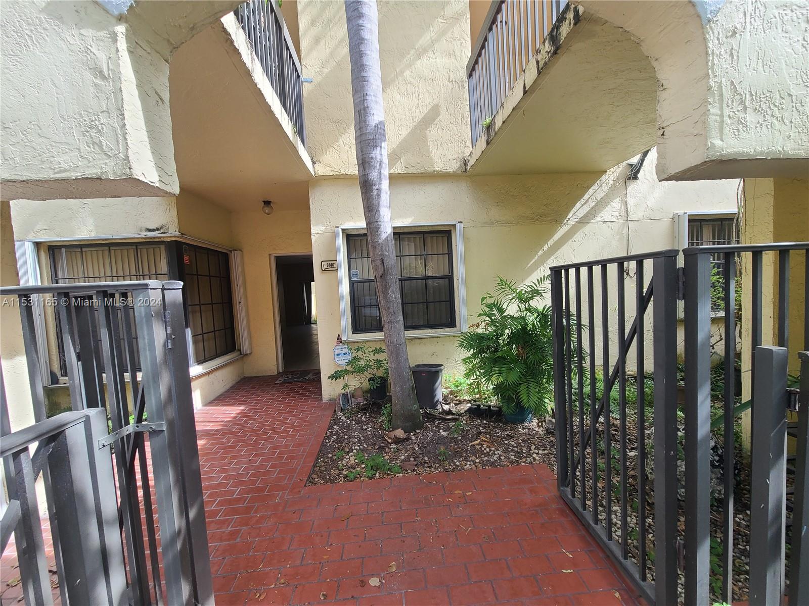 8807 SW 130th Pl 102, Miami, Florida 33186, 3 Bedrooms Bedrooms, ,2 BathroomsBathrooms,Residential,For Sale,8807 SW 130th Pl 102,A11531165