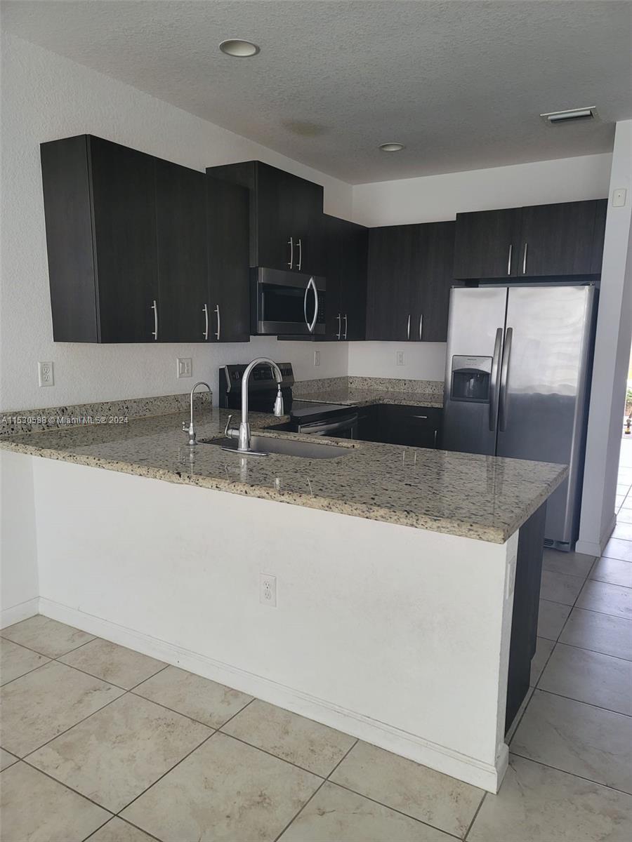 2382 SE 15th St 2382, Homestead, Florida 33035, 4 Bedrooms Bedrooms, ,2 BathroomsBathrooms,Residential,For Sale,2382 SE 15th St 2382,A11530588