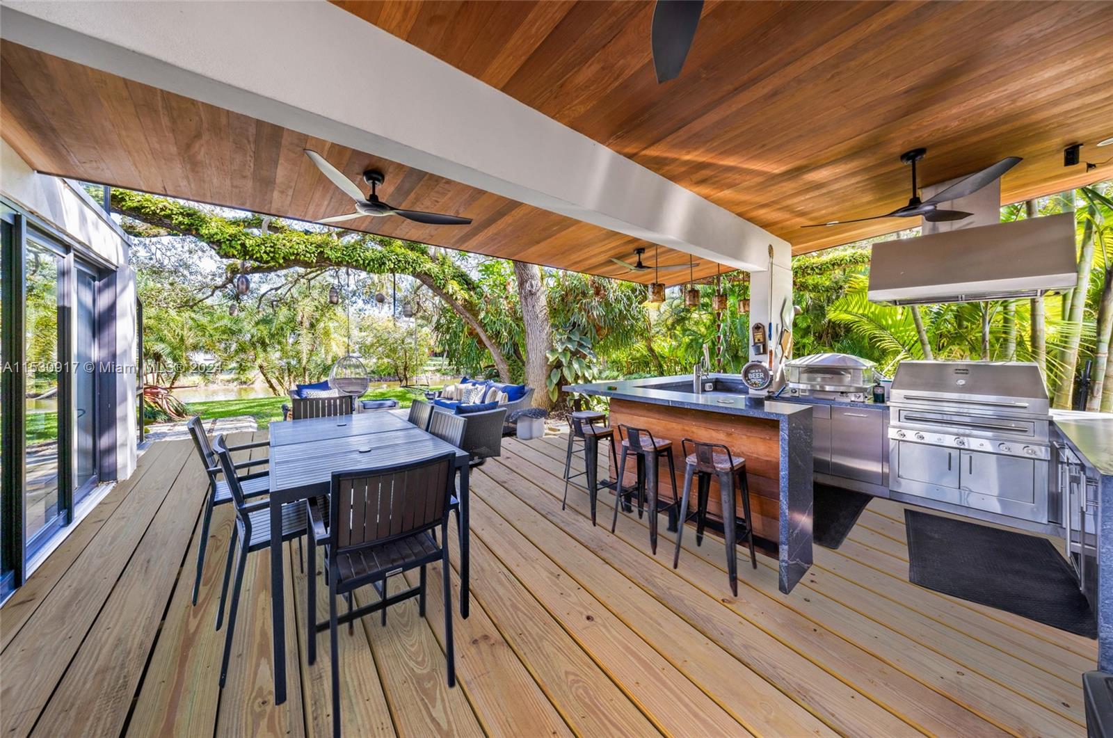 10845 Snapper Creek Rd, Coral Gables, FL 33156, 6 Bedrooms Bedrooms, ,7 BathroomsBathrooms,Residential,For Sale,Snapper Creek Rd,A11530917