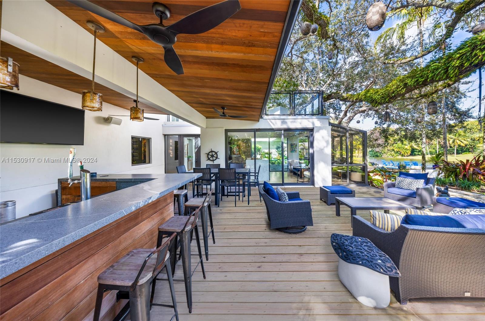 10845 Snapper Creek Rd, Coral Gables, FL 33156, 6 Bedrooms Bedrooms, ,7 BathroomsBathrooms,Residential,For Sale,Snapper Creek Rd,A11530917