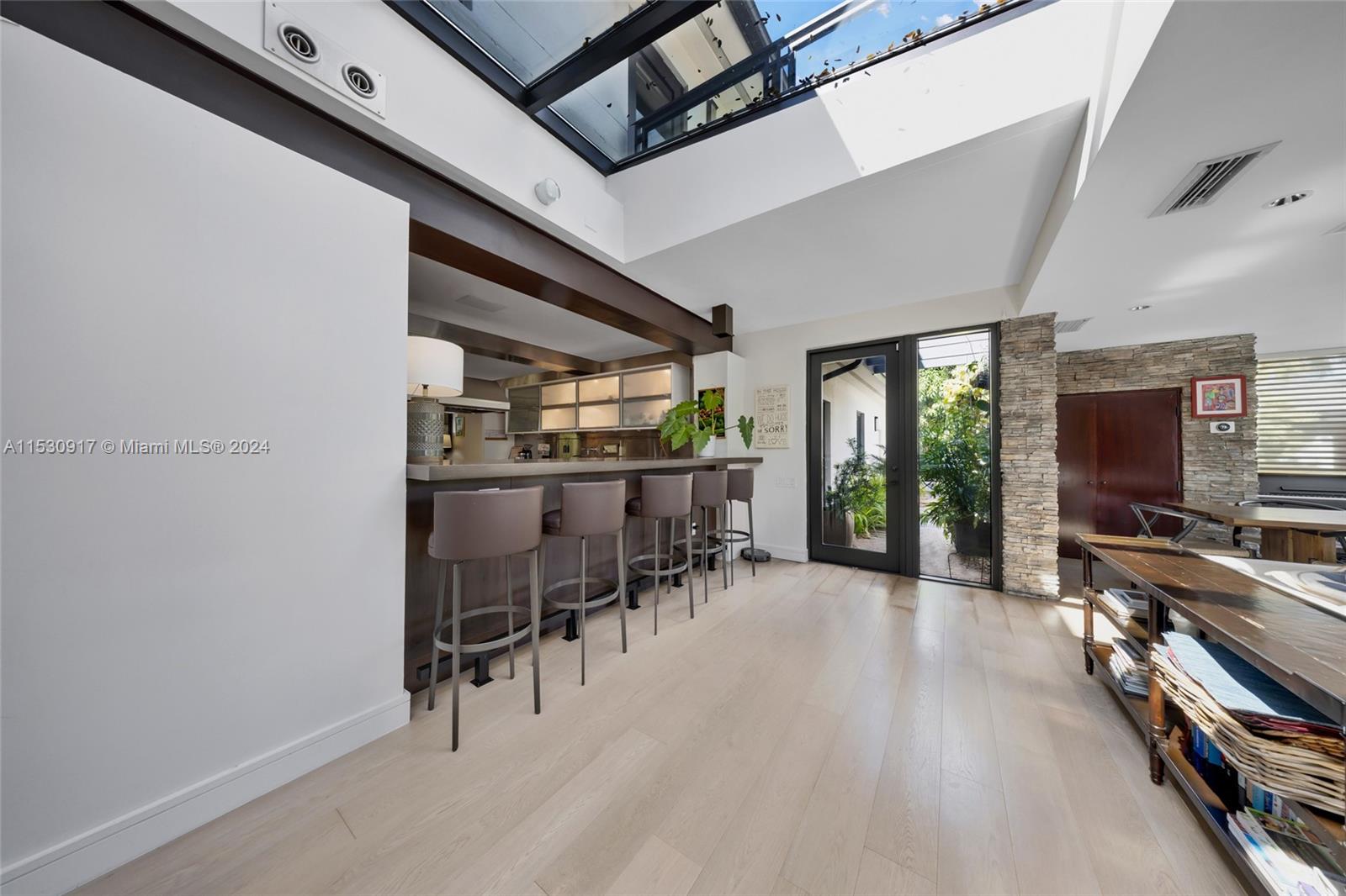 10845 Snapper Creek Rd, Coral Gables, FL 33156, 6 Bedrooms Bedrooms, ,7 BathroomsBathrooms,Residential,For Sale,Snapper Creek Rd,A11530917