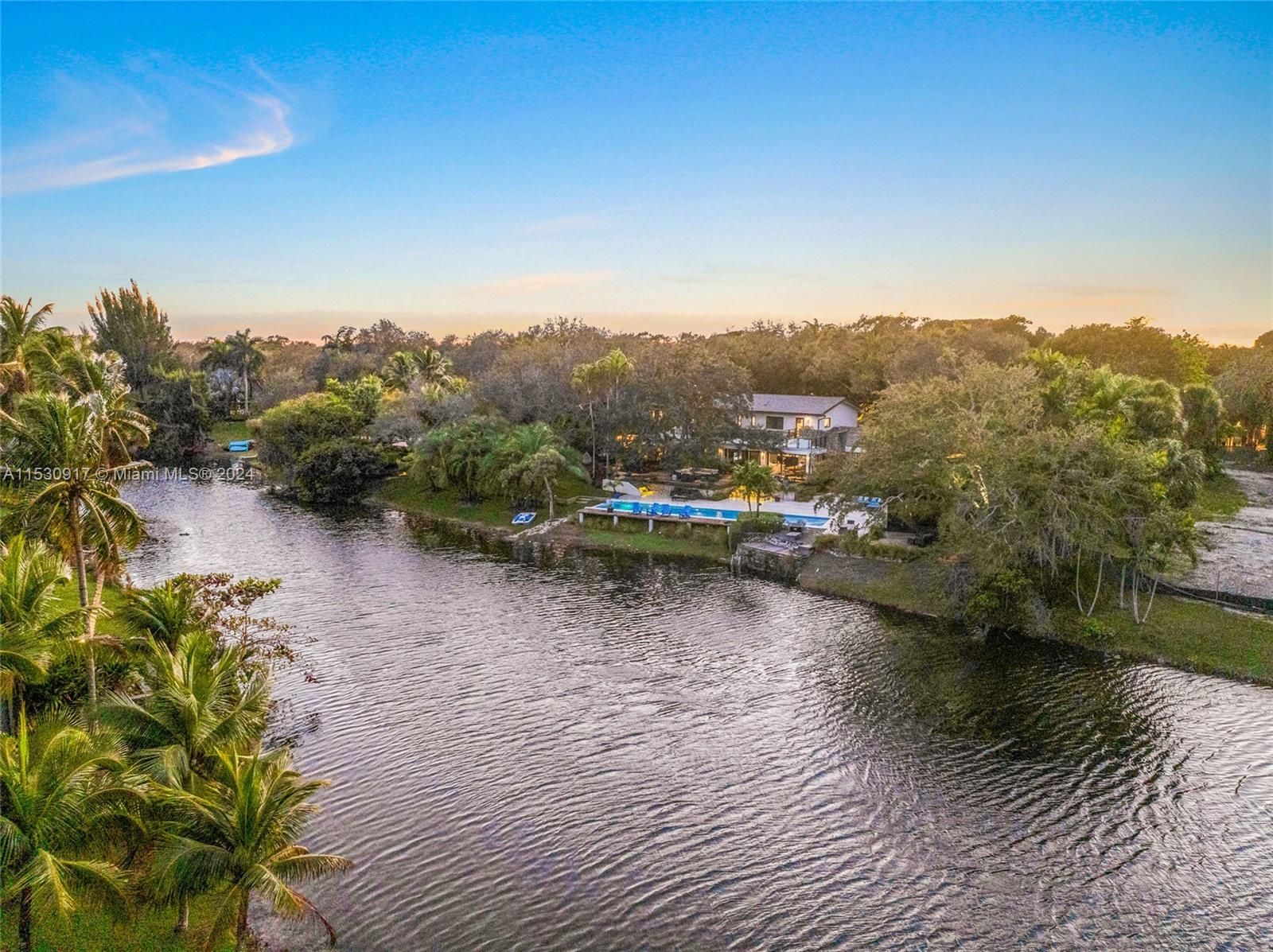 10845 Snapper Creek Rd, Coral Gables, FL 33156, 6 Bedrooms Bedrooms, ,7 BathroomsBathrooms,Residential,For Sale,Snapper Creek Rd,A11530917