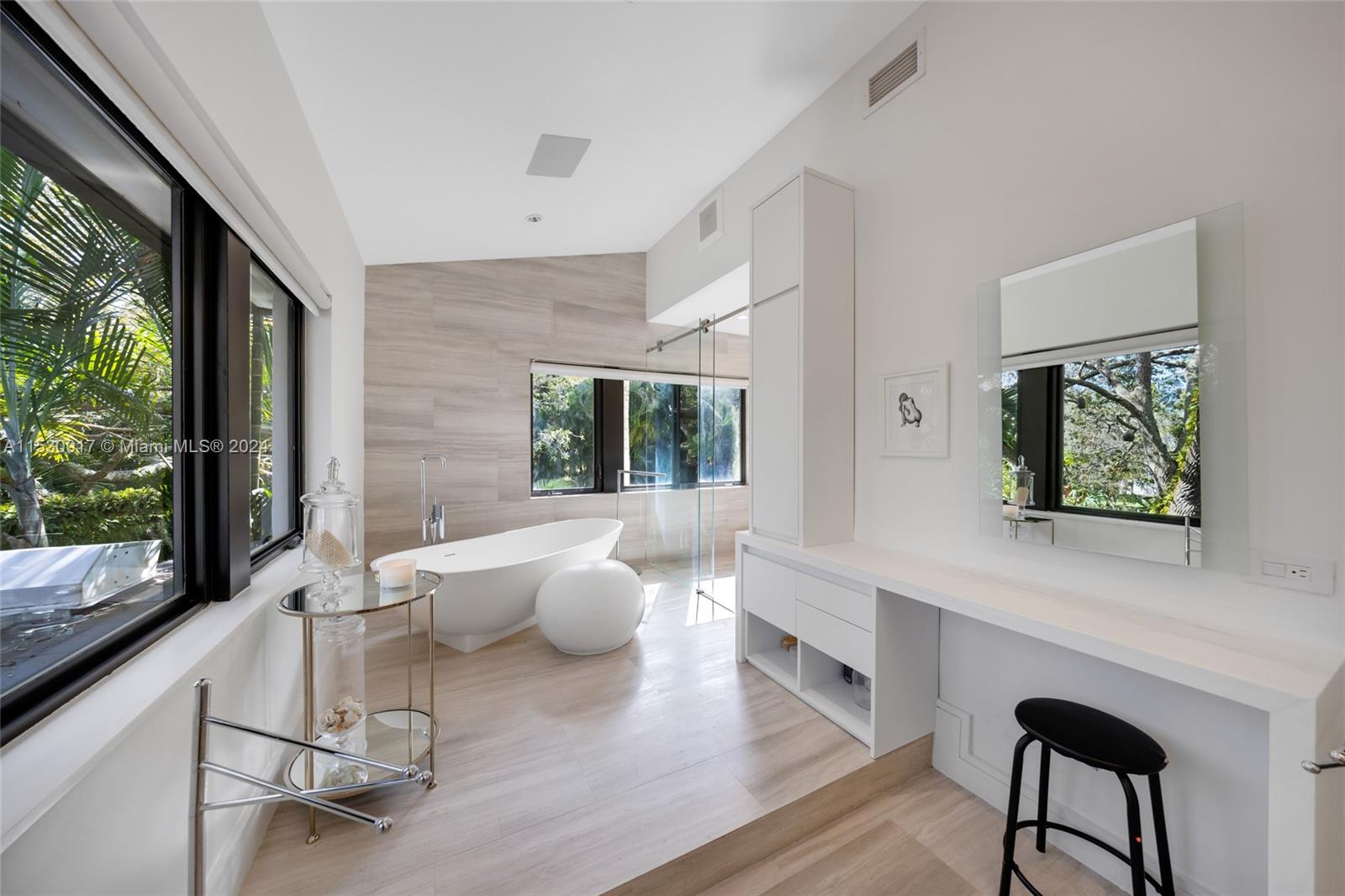 10845 Snapper Creek Rd, Coral Gables, FL 33156, 6 Bedrooms Bedrooms, ,7 BathroomsBathrooms,Residential,For Sale,Snapper Creek Rd,A11530917