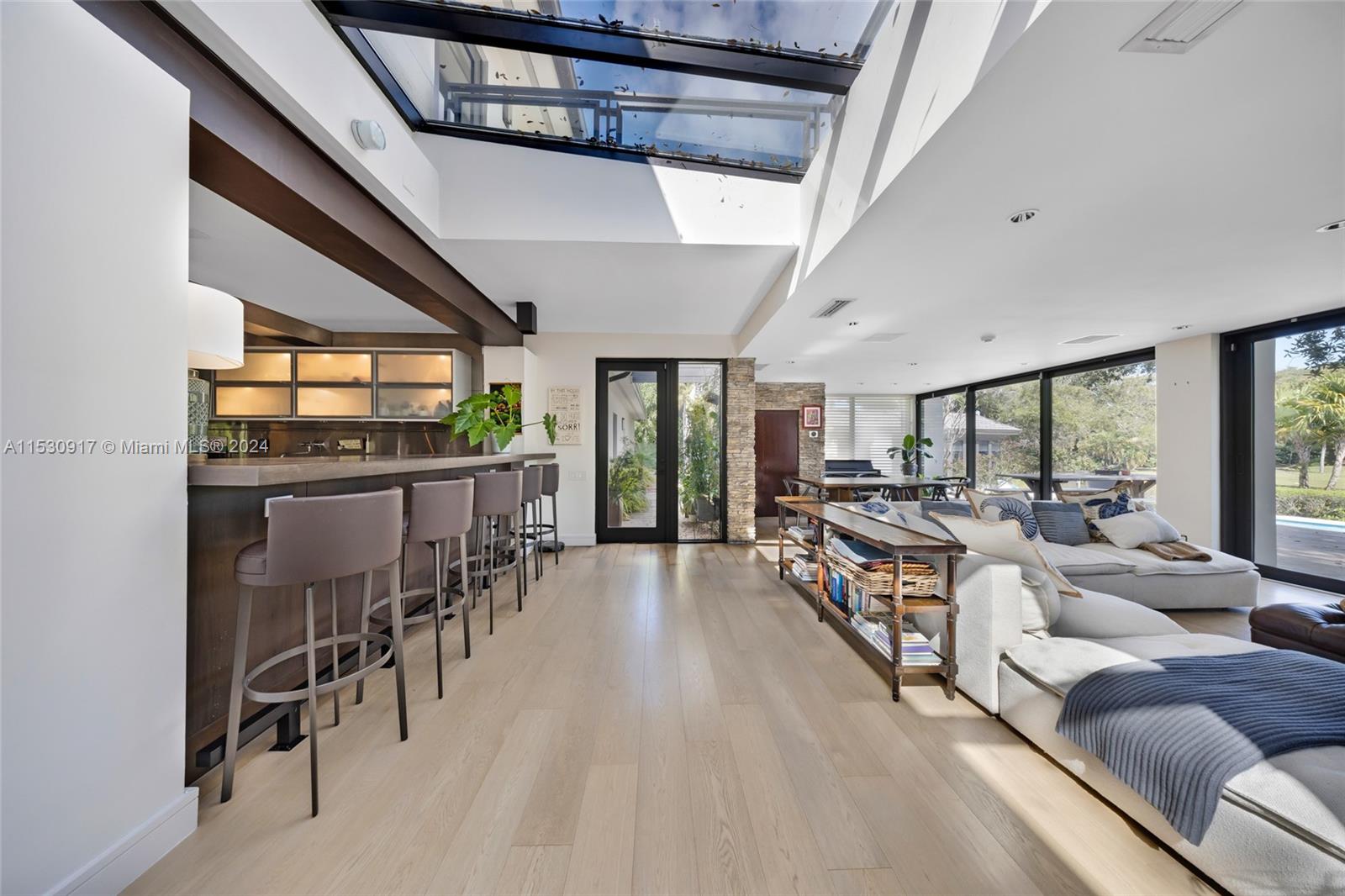 10845 Snapper Creek Rd, Coral Gables, FL 33156, 6 Bedrooms Bedrooms, ,7 BathroomsBathrooms,Residential,For Sale,Snapper Creek Rd,A11530917