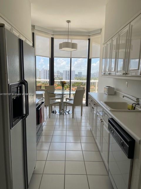 3598 Yacht Club Dr, Aventura, FL, 33180 United States, 2 Bedrooms Bedrooms, ,2 BathroomsBathrooms,Residential,For Sale,Yacht Club Dr,A11531187