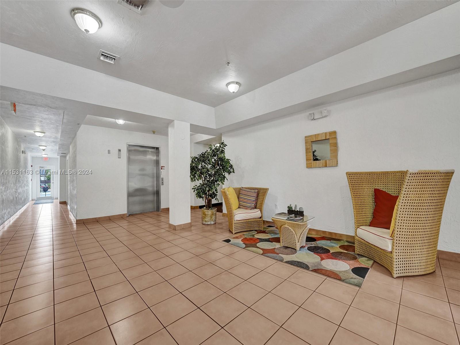 75 Gulfstream Rd 102B, Dania Beach, Florida 33004, 2 Bedrooms Bedrooms, ,2 BathroomsBathrooms,Residential,For Sale,75 Gulfstream Rd 102B,A11531163