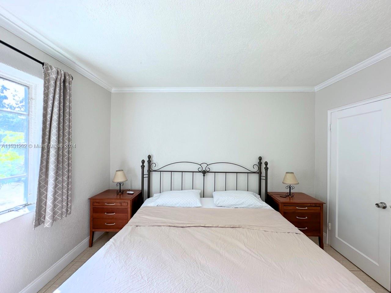 7435 Harding Ave 204, Miami Beach, Florida 33141, 1 Bedroom Bedrooms, ,1 BathroomBathrooms,Residentiallease,For Rent,7435 Harding Ave 204,A11531202
