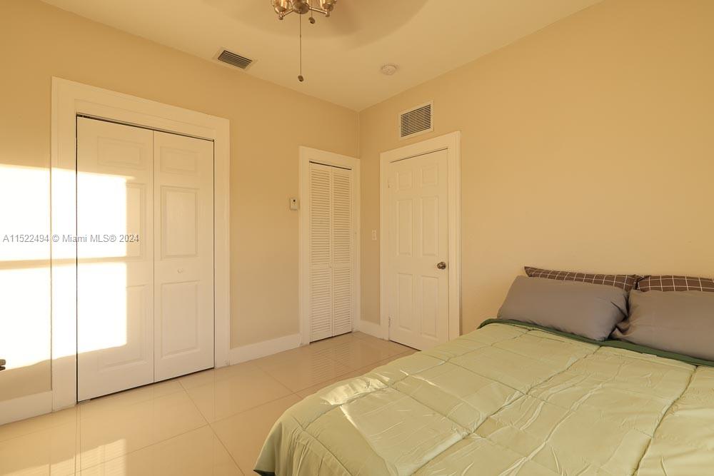 1753 SW 13th St 4, Miami, Florida 33145, 2 Bedrooms Bedrooms, ,1 BathroomBathrooms,Residentiallease,For Rent,1753 SW 13th St 4,A11522494