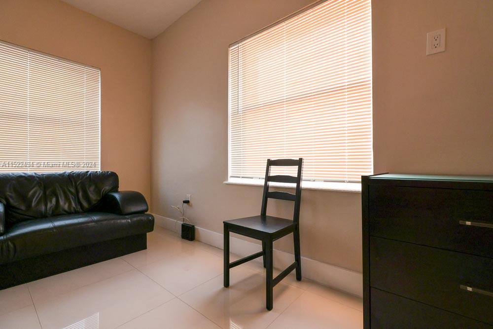 1753 SW 13th St 4, Miami, Florida 33145, 2 Bedrooms Bedrooms, ,1 BathroomBathrooms,Residentiallease,For Rent,1753 SW 13th St 4,A11522494