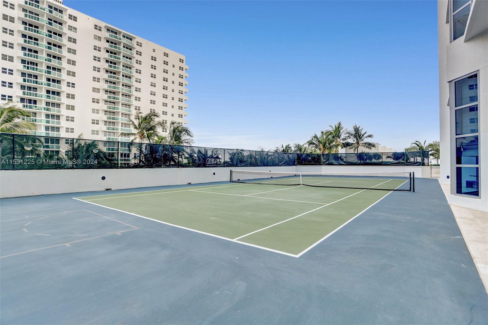 3101 S Ocean Dr 2005 (available May 19), Hollywood, Florida 33019, 2 Bedrooms Bedrooms, ,3 BathroomsBathrooms,Residentiallease,For Rent,3101 S Ocean Dr 2005 (available May 19),A11531225