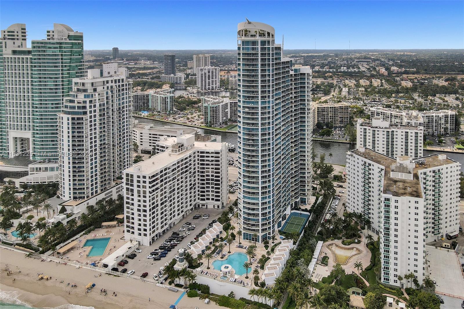 3101 S Ocean Dr 2005 (available May 19), Hollywood, Florida 33019, 2 Bedrooms Bedrooms, ,3 BathroomsBathrooms,Residentiallease,For Rent,3101 S Ocean Dr 2005 (available May 19),A11531225