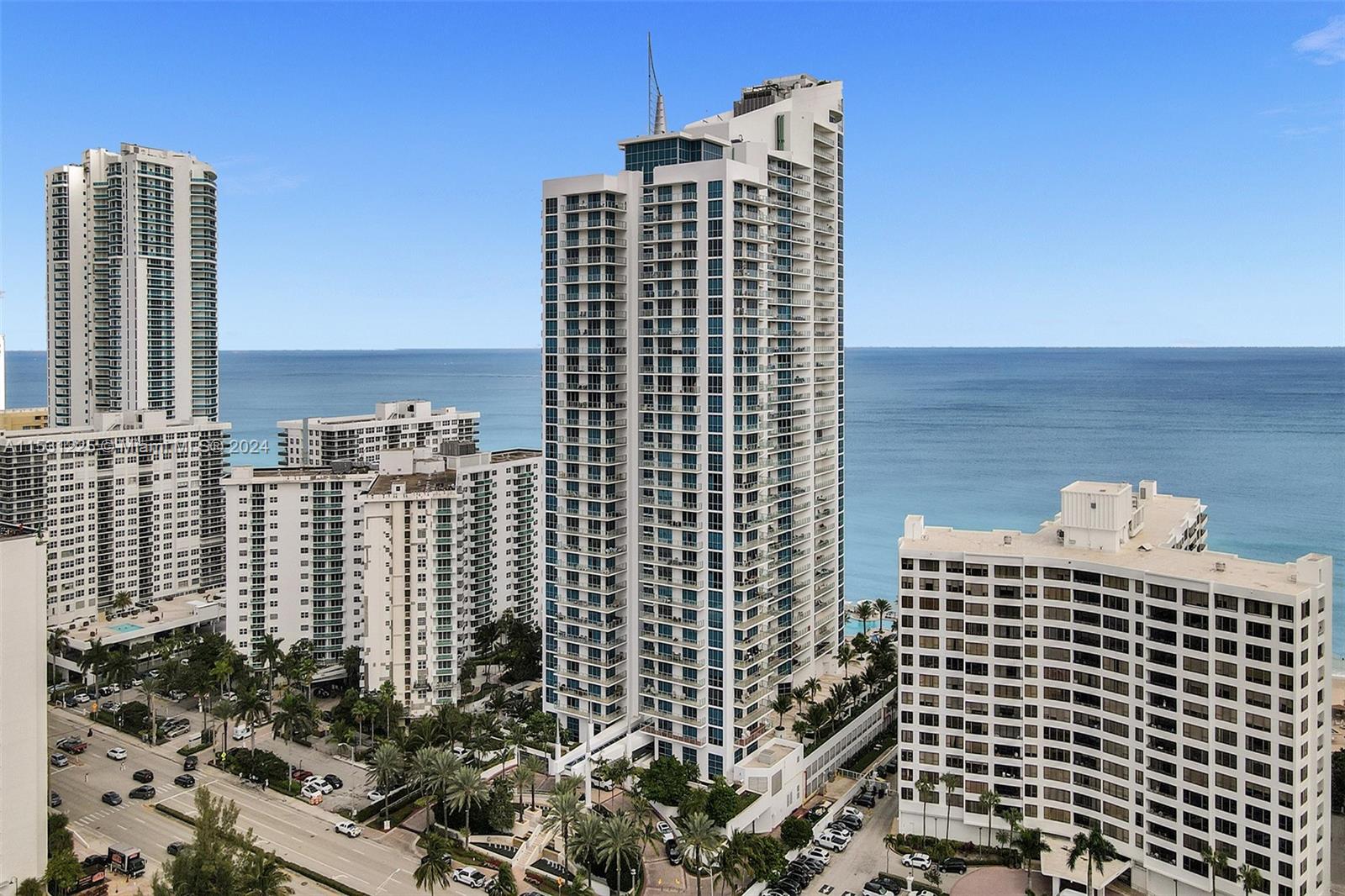 3101 S Ocean Dr 2005 (available May 19), Hollywood, Florida 33019, 2 Bedrooms Bedrooms, ,3 BathroomsBathrooms,Residentiallease,For Rent,3101 S Ocean Dr 2005 (available May 19),A11531225