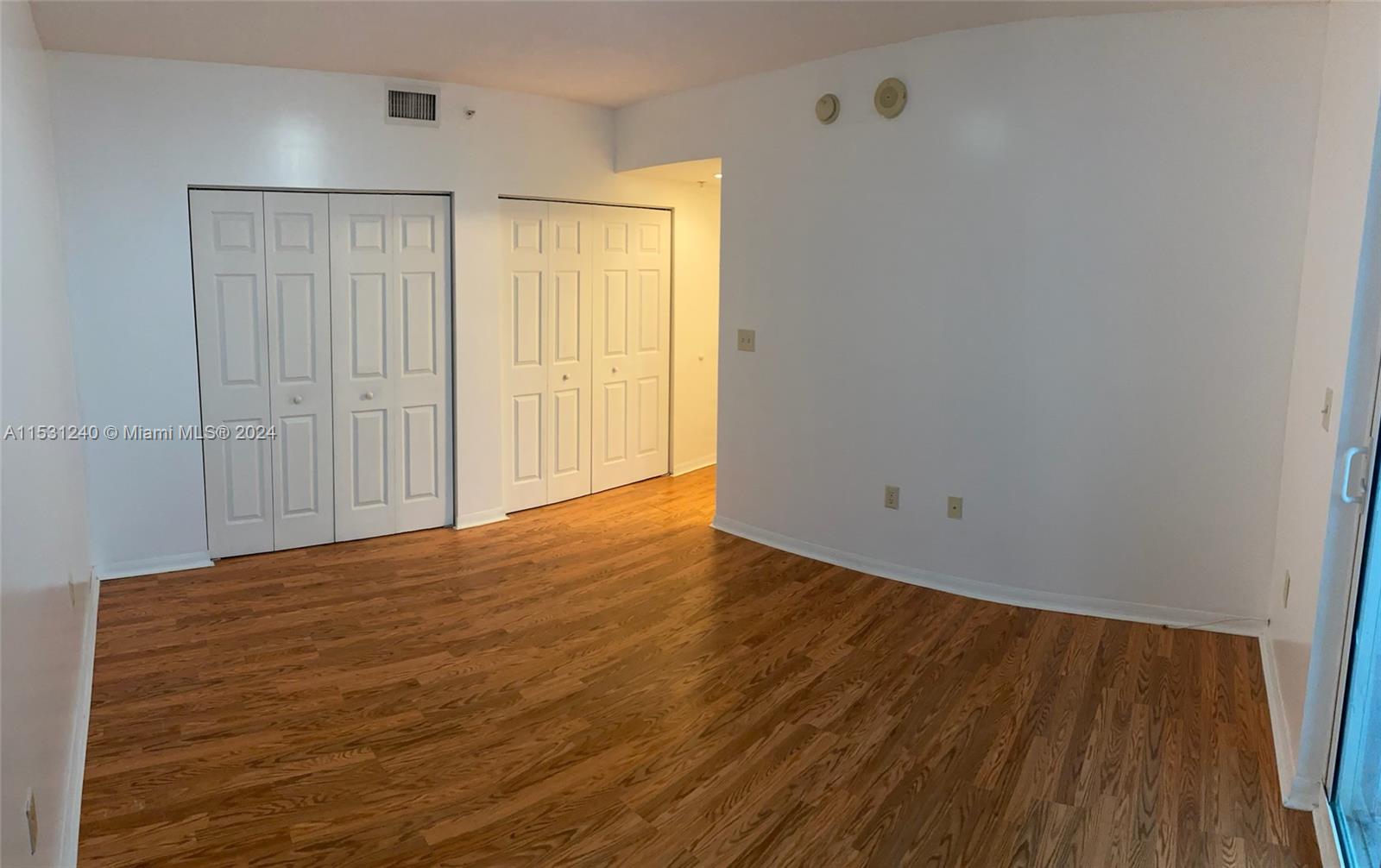 275 NE 18th St 803, Miami, Florida 33132, 2 Bedrooms Bedrooms, ,2 BathroomsBathrooms,Residential,For Sale,275 NE 18th St 803,A11531240