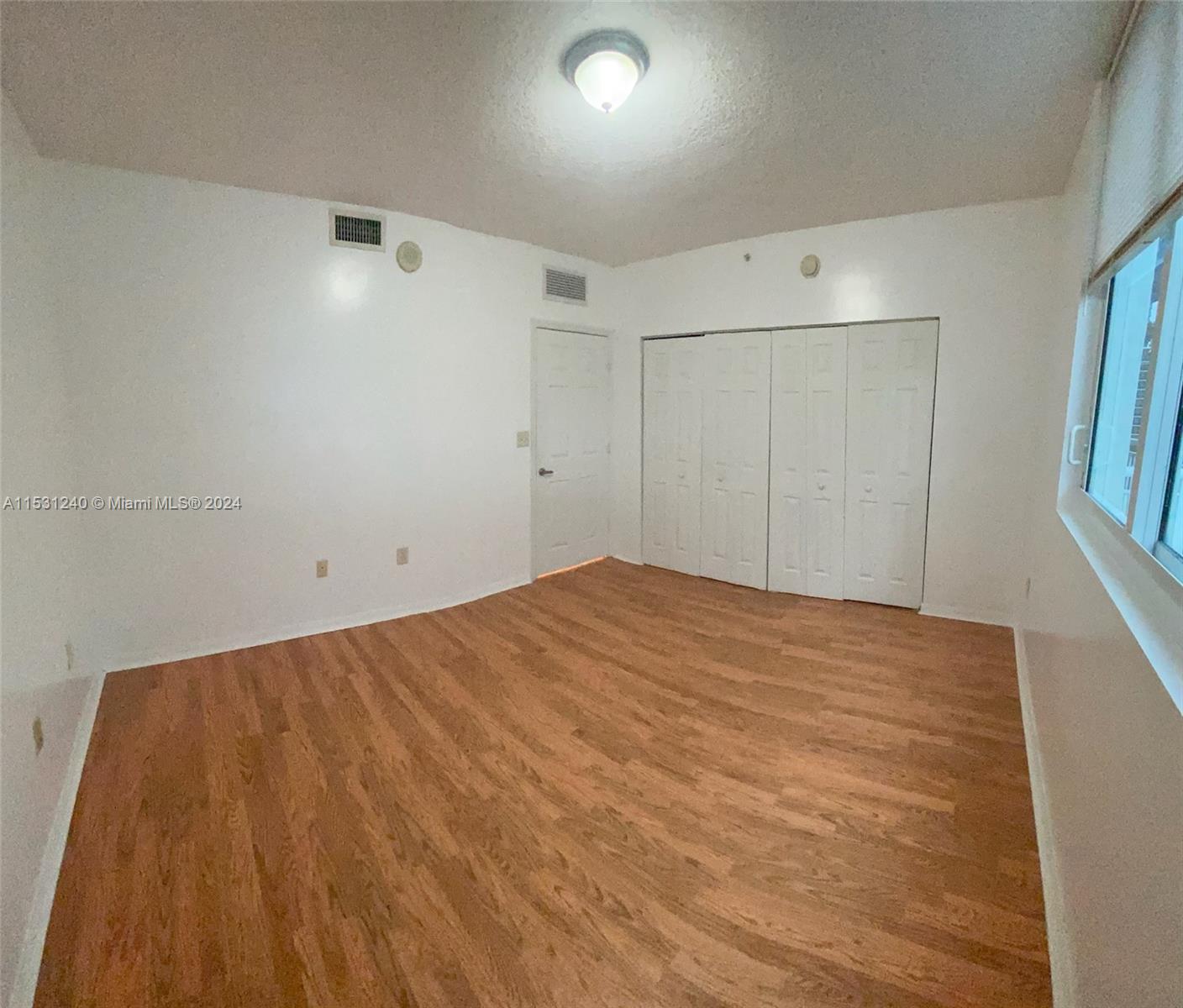 275 NE 18th St 803, Miami, Florida 33132, 2 Bedrooms Bedrooms, ,2 BathroomsBathrooms,Residential,For Sale,275 NE 18th St 803,A11531240