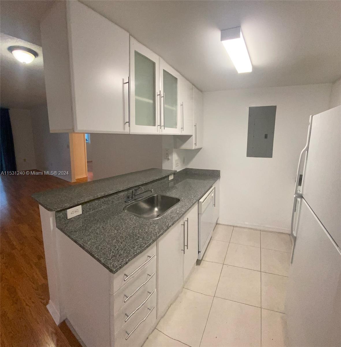 275 NE 18th St 803, Miami, Florida 33132, 2 Bedrooms Bedrooms, ,2 BathroomsBathrooms,Residential,For Sale,275 NE 18th St 803,A11531240