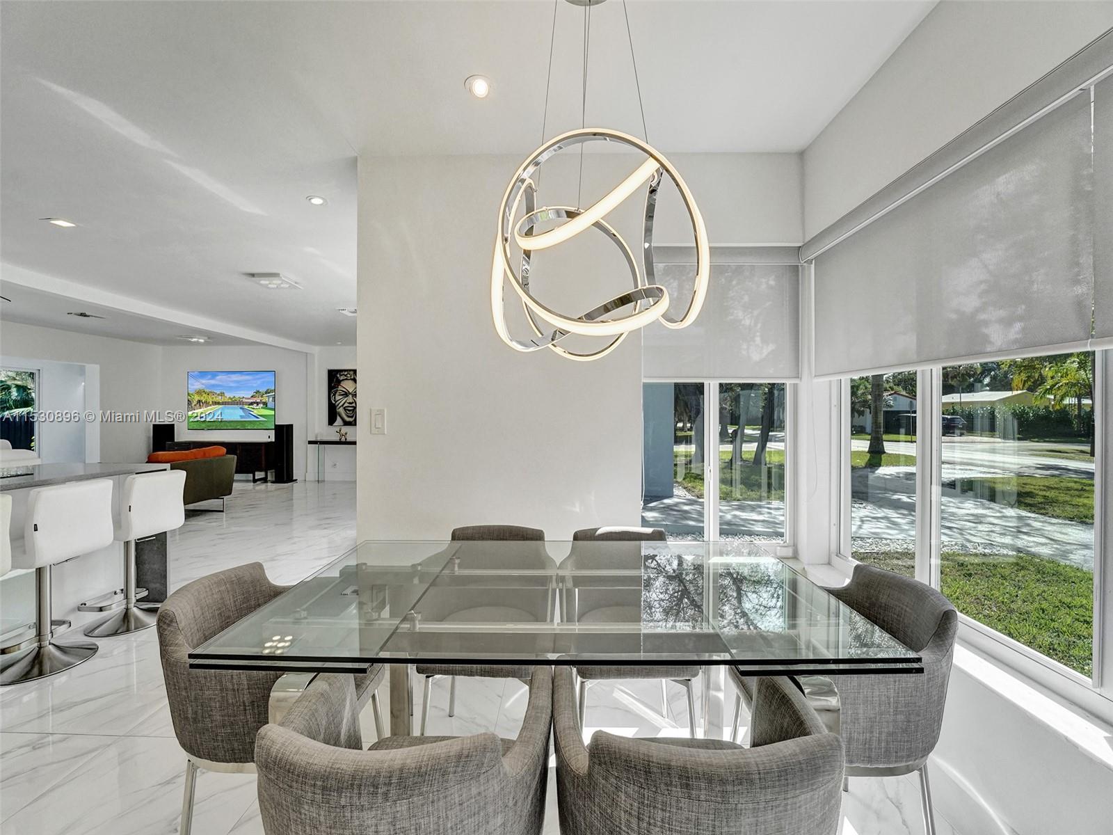 626 S 13th Ave, Hollywood, Florida 33019, 4 Bedrooms Bedrooms, ,3 BathroomsBathrooms,Residential,For Sale,626 S 13th Ave,A11530896