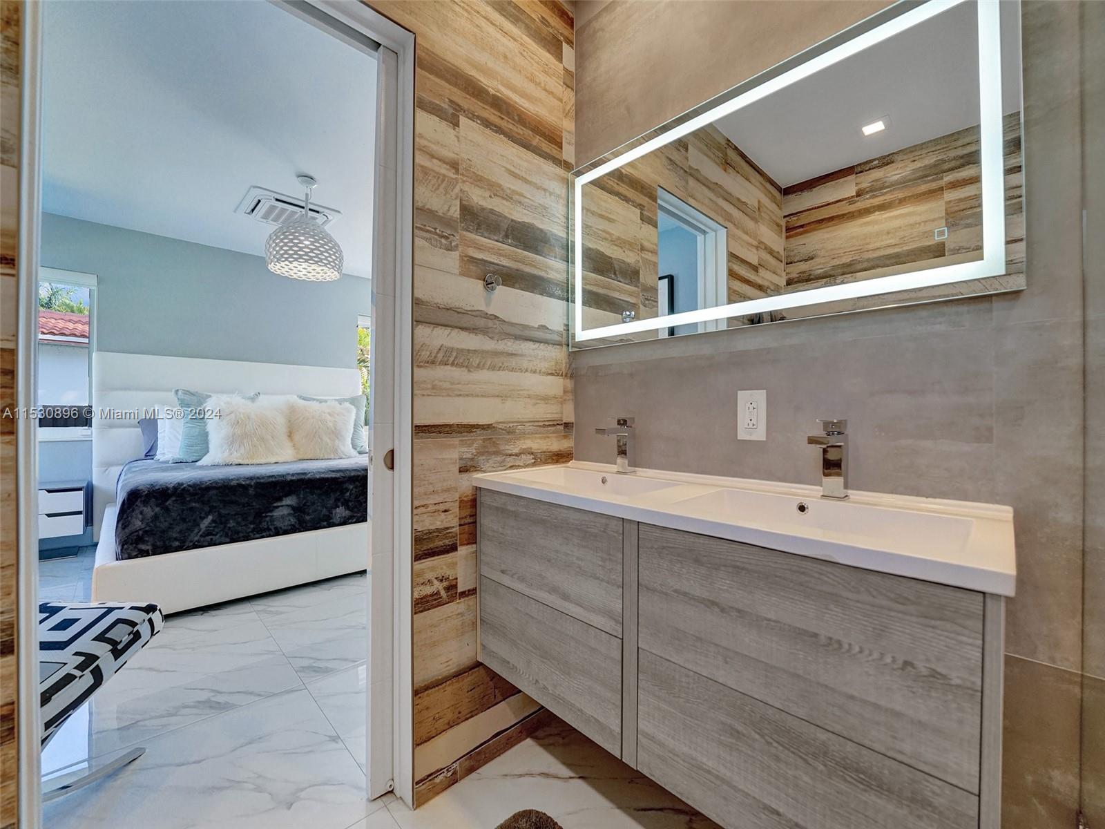 Double sink vanities