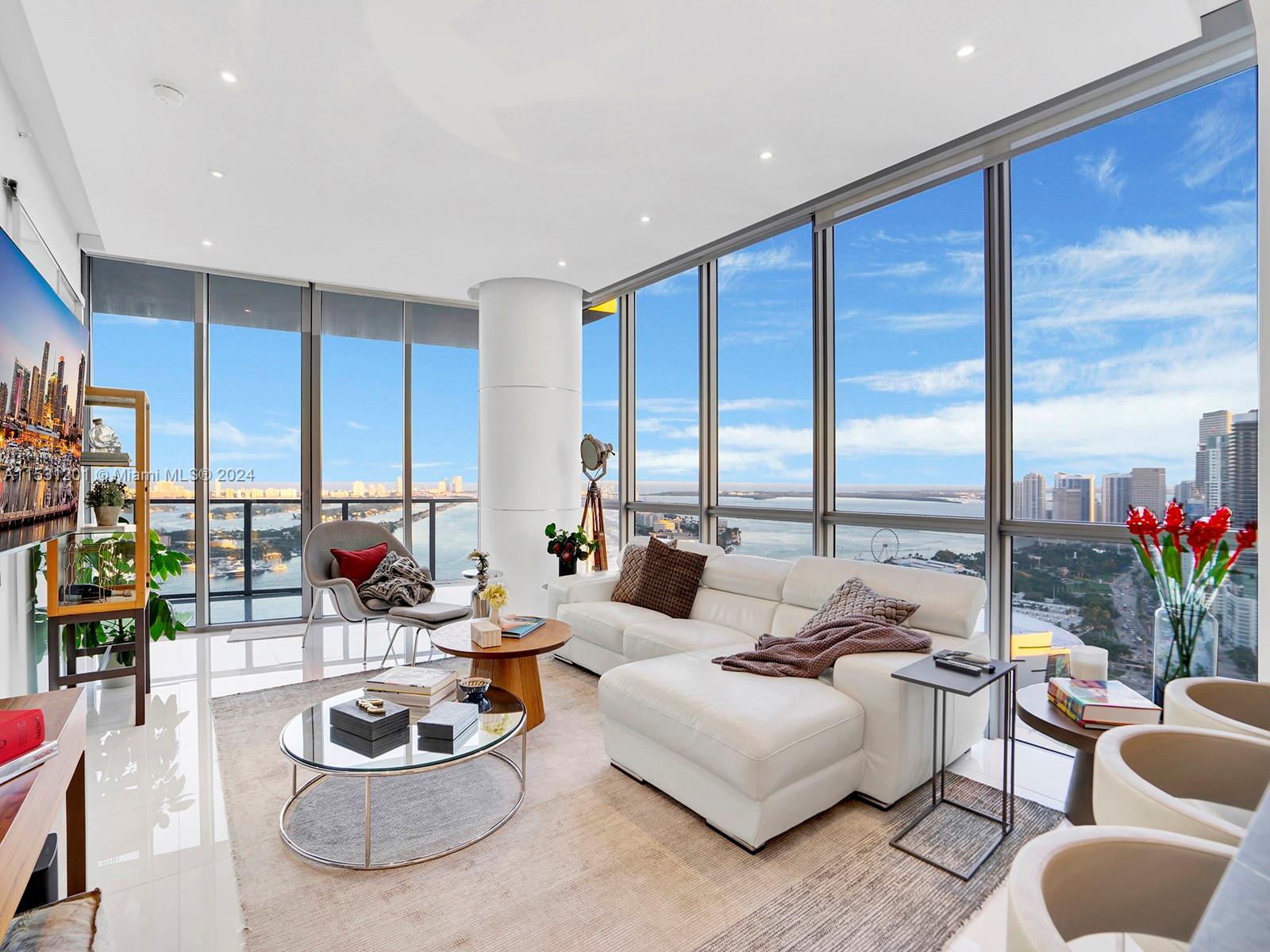 This 2106 sq/ft 3BD/2.5BA is one of the most sought-after lines at Marquis Miami Residences. Enjoy stunning views of Biscayne Bay, Miami Beach & The Atlantic Ocean from the 40th floor of this beautifully furnished unit. The unit offers private elevator entry, neutral white floors. Marquis Residences is located in the heart of Miami just steps from Museum Park, PAMM, Adrienne Arsht Performing Arts, South Beach, Midtown, & Brickell. Enjoy sunrise lap pool or bask in the afternoon pool. Grab a workout in the newly updated gym or just relax and enjoy the poolside restaurant and bar.