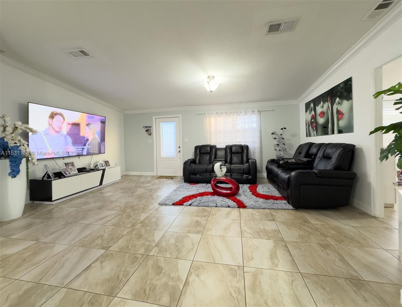 19800 SW 180th Ave 71, Miami, Florida 33187, 3 Bedrooms Bedrooms, ,2 BathroomsBathrooms,Residential,For Sale,19800 SW 180th Ave 71,A11531138