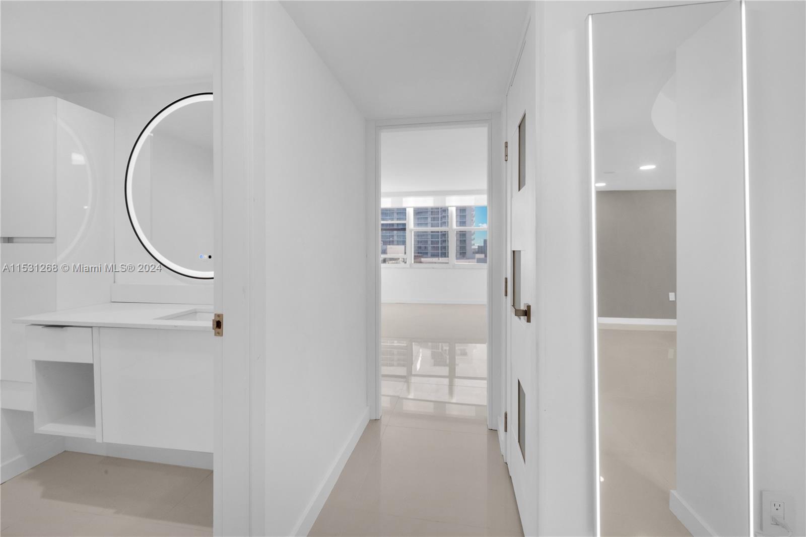 Bathroom and second bedroom entrance from hallway