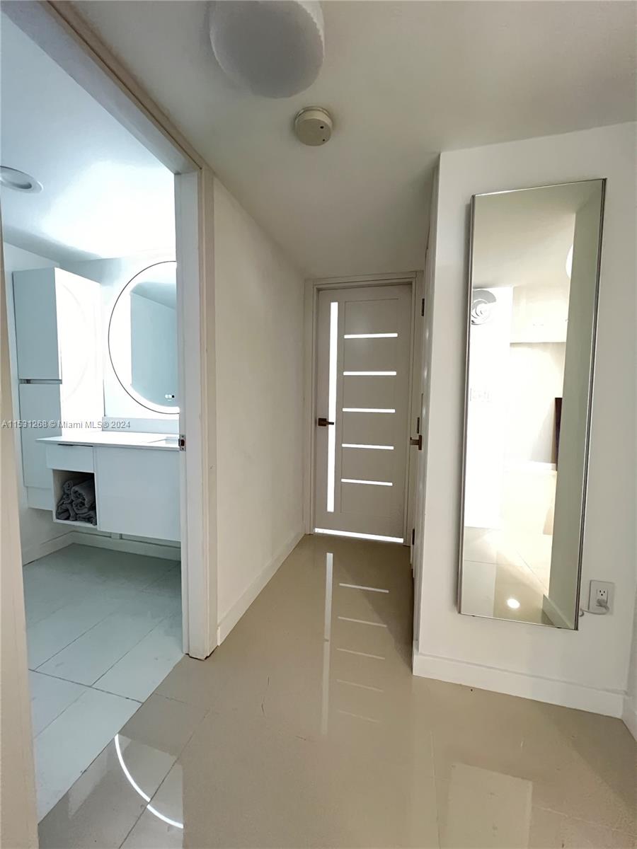 2751 S Ocean Dr N7PH, Hollywood, Florida 33019, 2 Bedrooms Bedrooms, ,2 BathroomsBathrooms,Residential,For Sale,2751 S Ocean Dr N7PH,A11531268