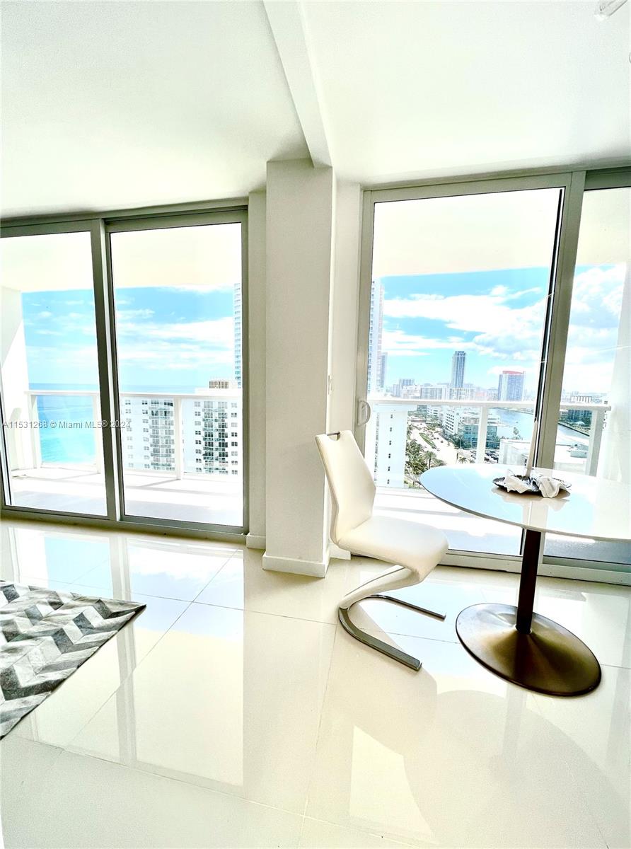 2751 S Ocean Dr N7PH, Hollywood, Florida 33019, 2 Bedrooms Bedrooms, ,2 BathroomsBathrooms,Residential,For Sale,2751 S Ocean Dr N7PH,A11531268