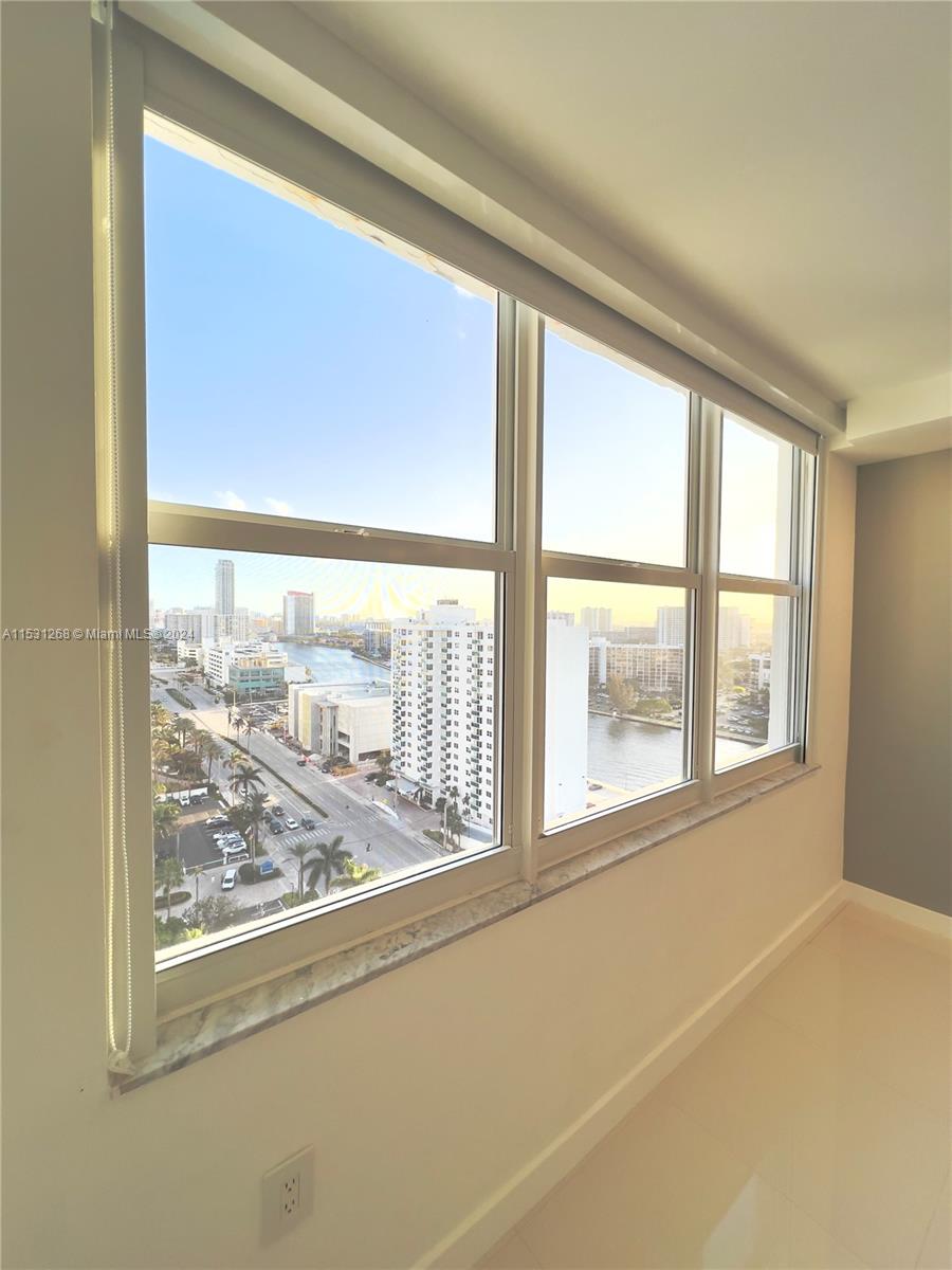 2751 S Ocean Dr N7PH, Hollywood, Florida 33019, 2 Bedrooms Bedrooms, ,2 BathroomsBathrooms,Residential,For Sale,2751 S Ocean Dr N7PH,A11531268