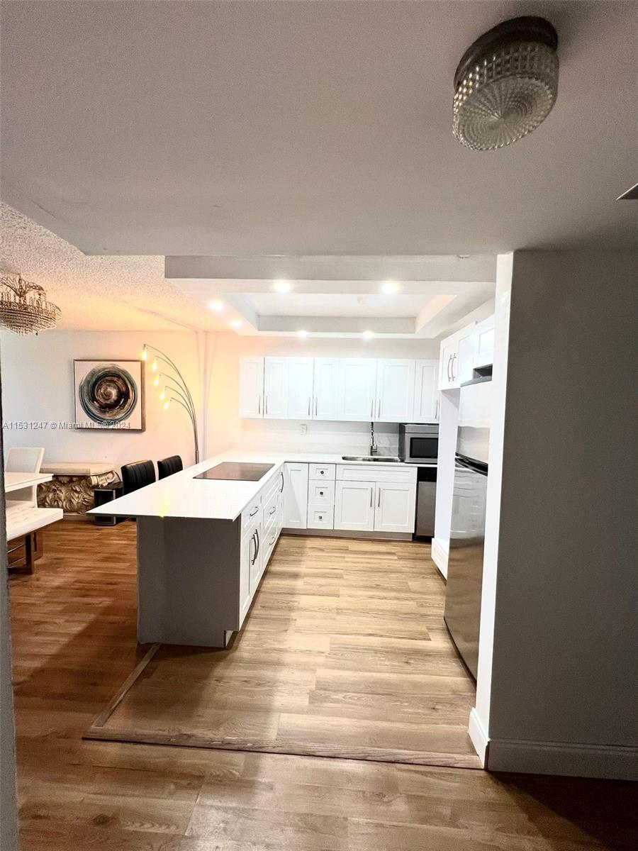 600 Three Islands Blvd 1401, Hallandale Beach, Florida 33009, 1 Bedroom Bedrooms, ,1 BathroomBathrooms,Residential,For Sale,600 Three Islands Blvd 1401,A11531247