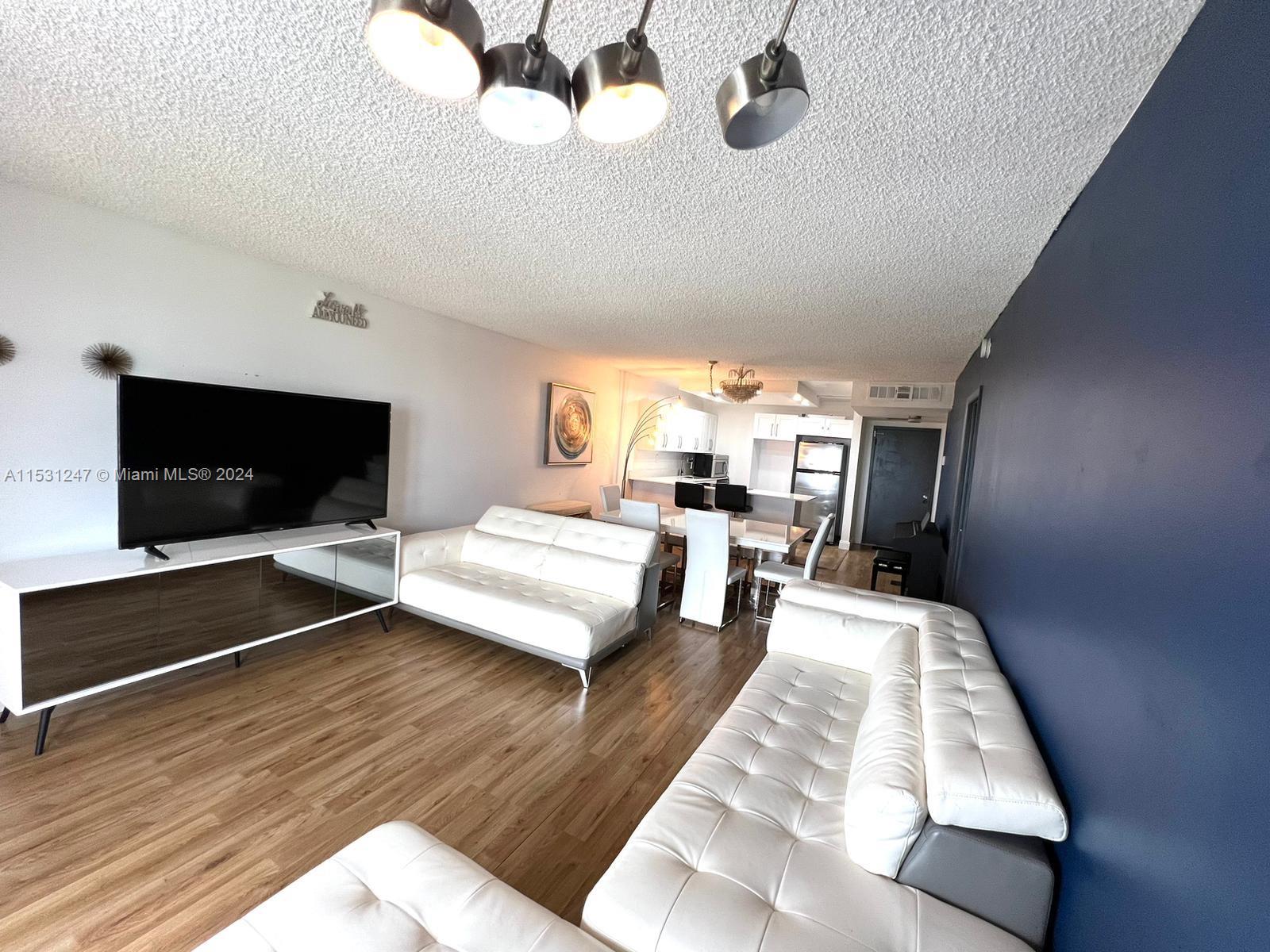 600 Three Islands Blvd 1401, Hallandale Beach, Florida 33009, 1 Bedroom Bedrooms, ,1 BathroomBathrooms,Residential,For Sale,600 Three Islands Blvd 1401,A11531247