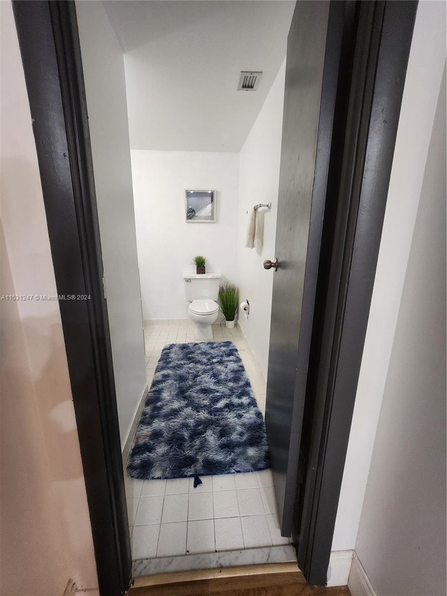 600 Three Islands Blvd 1401, Hallandale Beach, Florida 33009, 1 Bedroom Bedrooms, ,1 BathroomBathrooms,Residential,For Sale,600 Three Islands Blvd 1401,A11531247