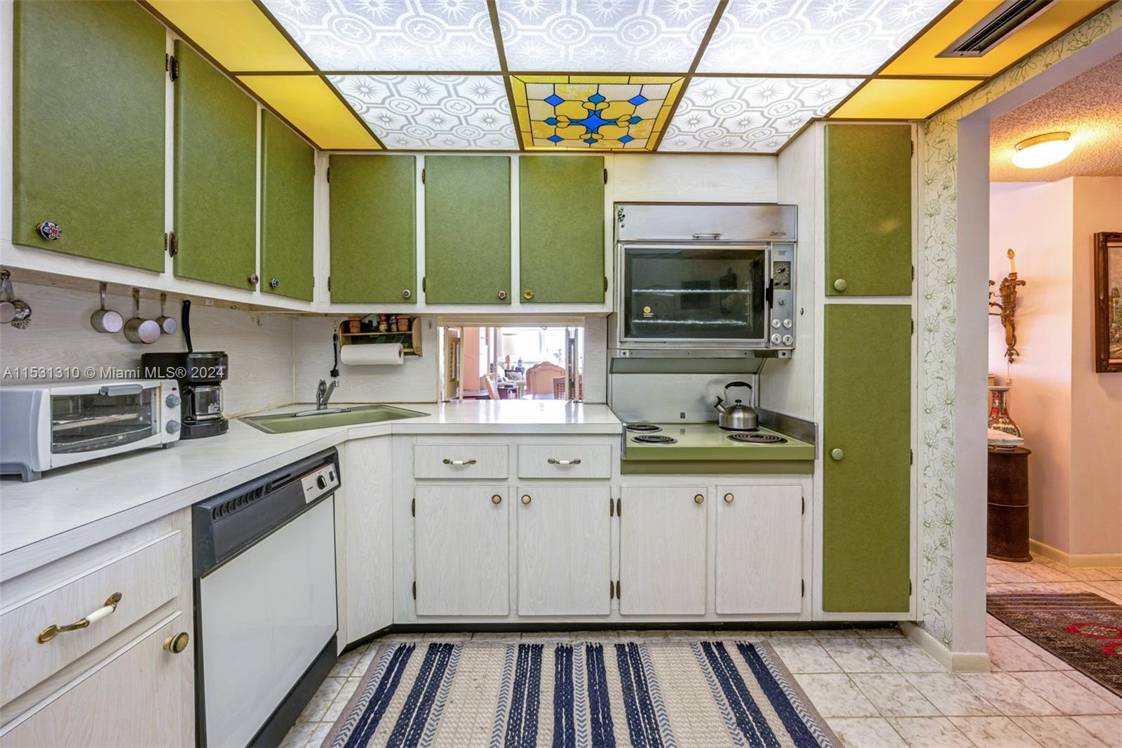 1410 S Ocean Dr 607, Hollywood, Florida 33019, 1 Bedroom Bedrooms, ,1 BathroomBathrooms,Residential,For Sale,1410 S Ocean Dr 607,A11531310