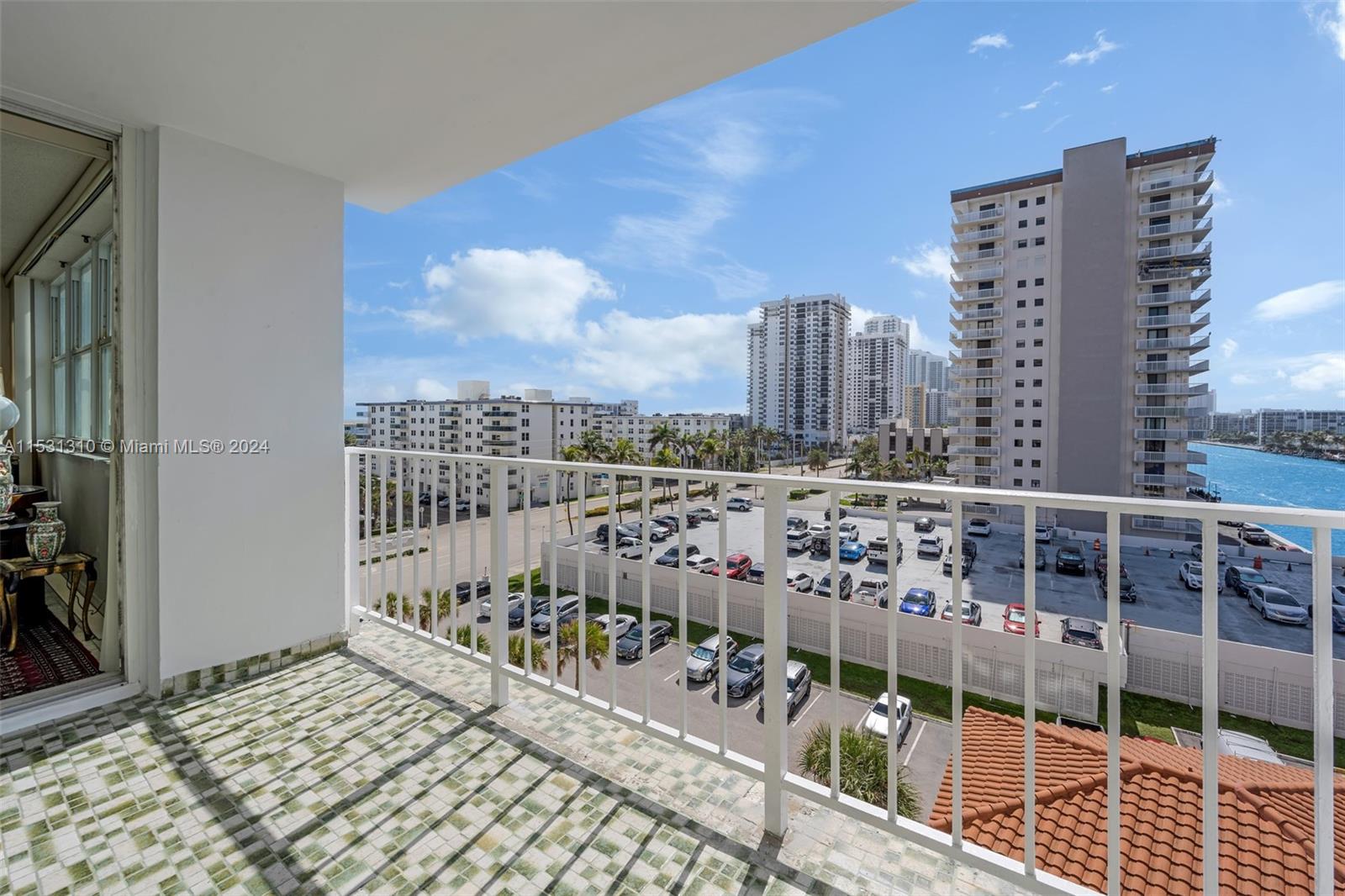 1410 S Ocean Dr 607, Hollywood, Florida 33019, 1 Bedroom Bedrooms, ,1 BathroomBathrooms,Residential,For Sale,1410 S Ocean Dr 607,A11531310