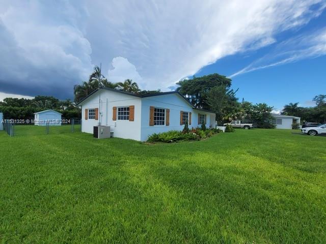 18608 SW 93rd Pl 1, Cutler Bay, Florida 33157, 3 Bedrooms Bedrooms, ,2 BathroomsBathrooms,Residentiallease,For Rent,18608 SW 93rd Pl 1,A11531325