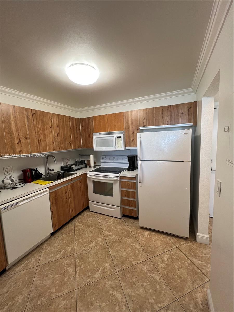 2301 S Ocean Dr 506, Hollywood, Florida 33019, 1 Bedroom Bedrooms, ,1 BathroomBathrooms,Residential,For Sale,2301 S Ocean Dr 506,A11530882