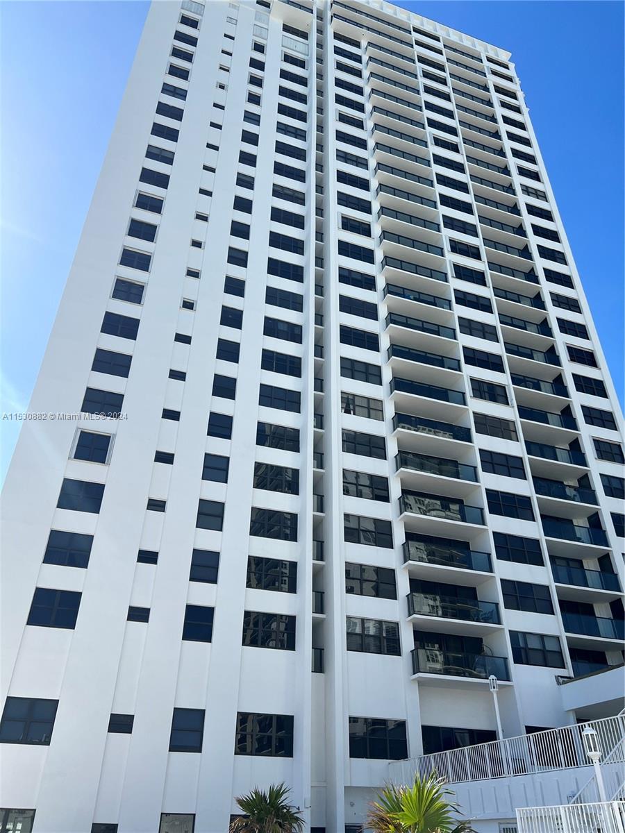 2301 S Ocean Dr 506, Hollywood, Florida 33019, 1 Bedroom Bedrooms, ,1 BathroomBathrooms,Residential,For Sale,2301 S Ocean Dr 506,A11530882